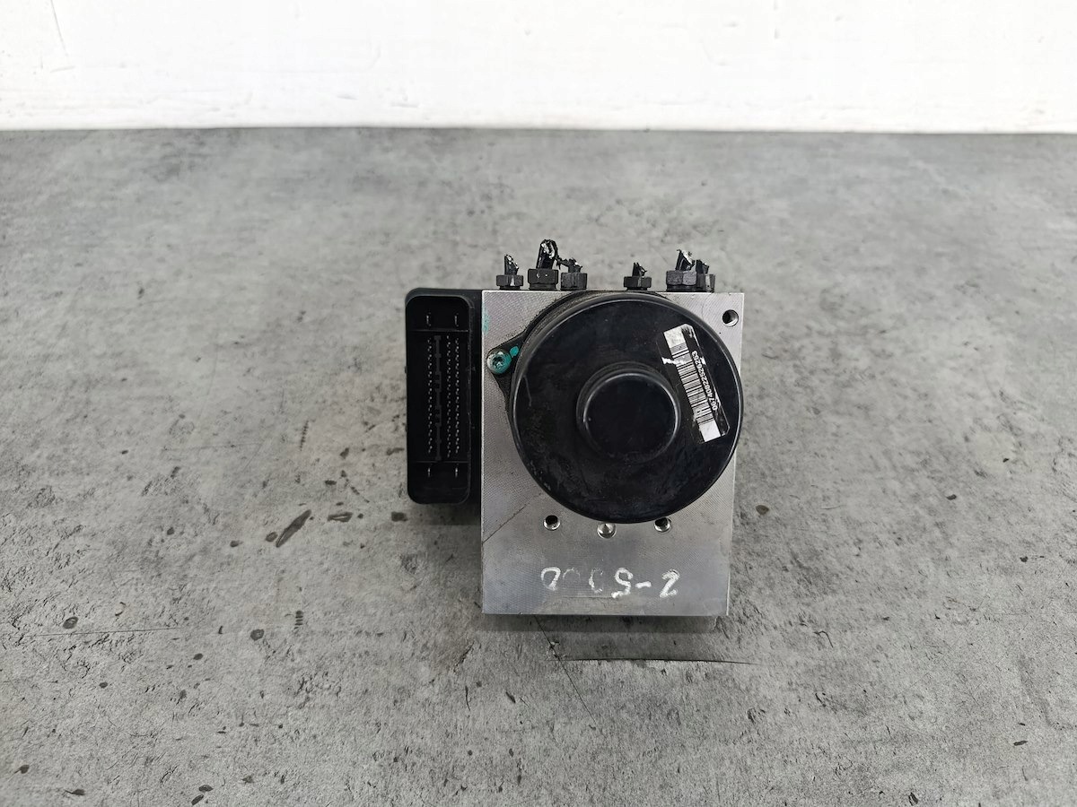 ABS-pumppu VW Touareg I 7L0614111H