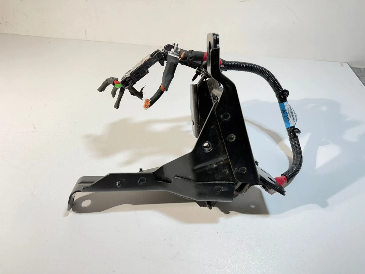 ABS Pump Bracket Nissan Juke F16 671F88603RB