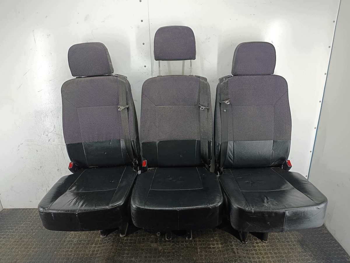 Banquette VW Transporter T6 d'occasion image 3