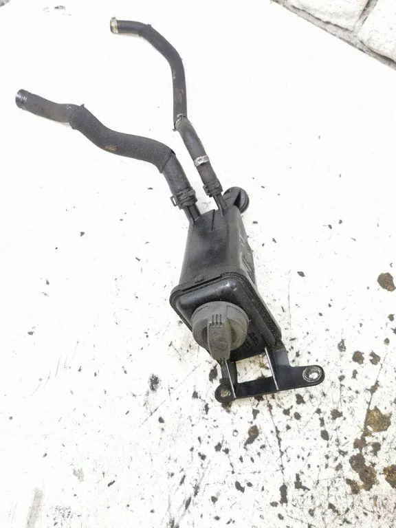 Ohjaustehostimen nestesäiliö SEAT EXEO (3R2) 8E0422373B image 2