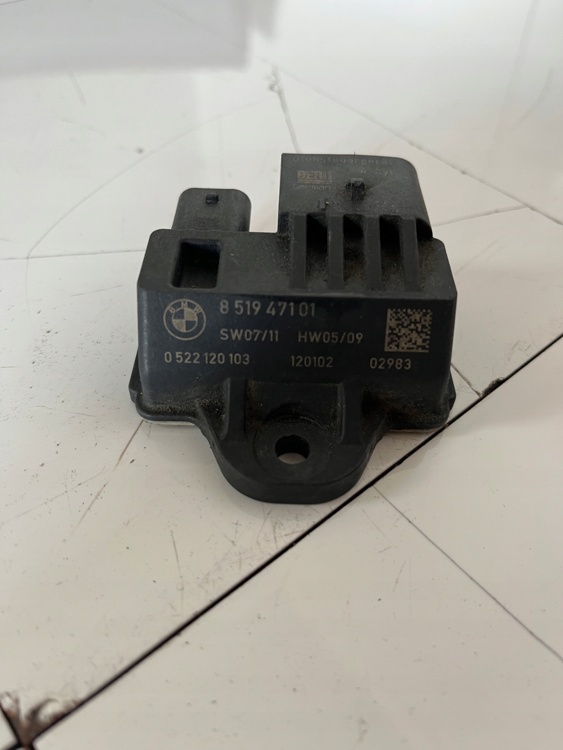 Sytytystulpat BMW 5 (F10) 8519471 2.0 diesel 2011