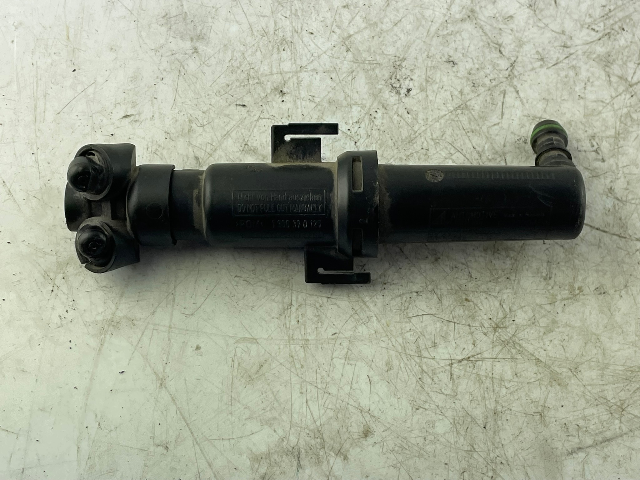 Ajovalonpesin vasen Audi Q5 8R 1 300 750 008