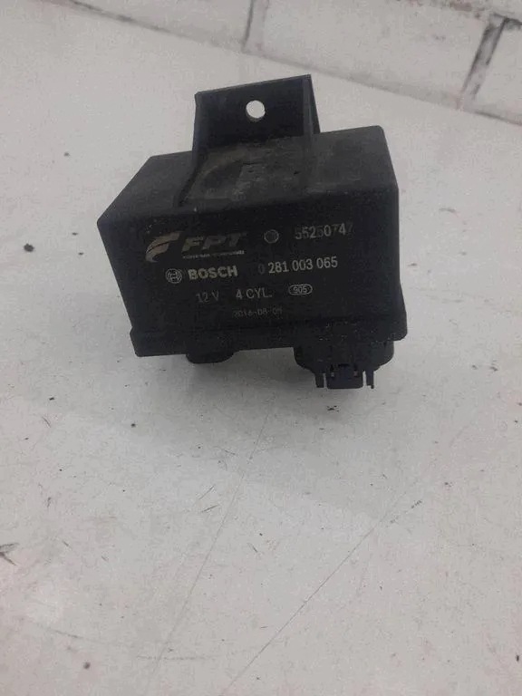 Zündkerzen Alfa Romeo Stelvio 2.2D 154kW 2017 OEM 095510812 image 2