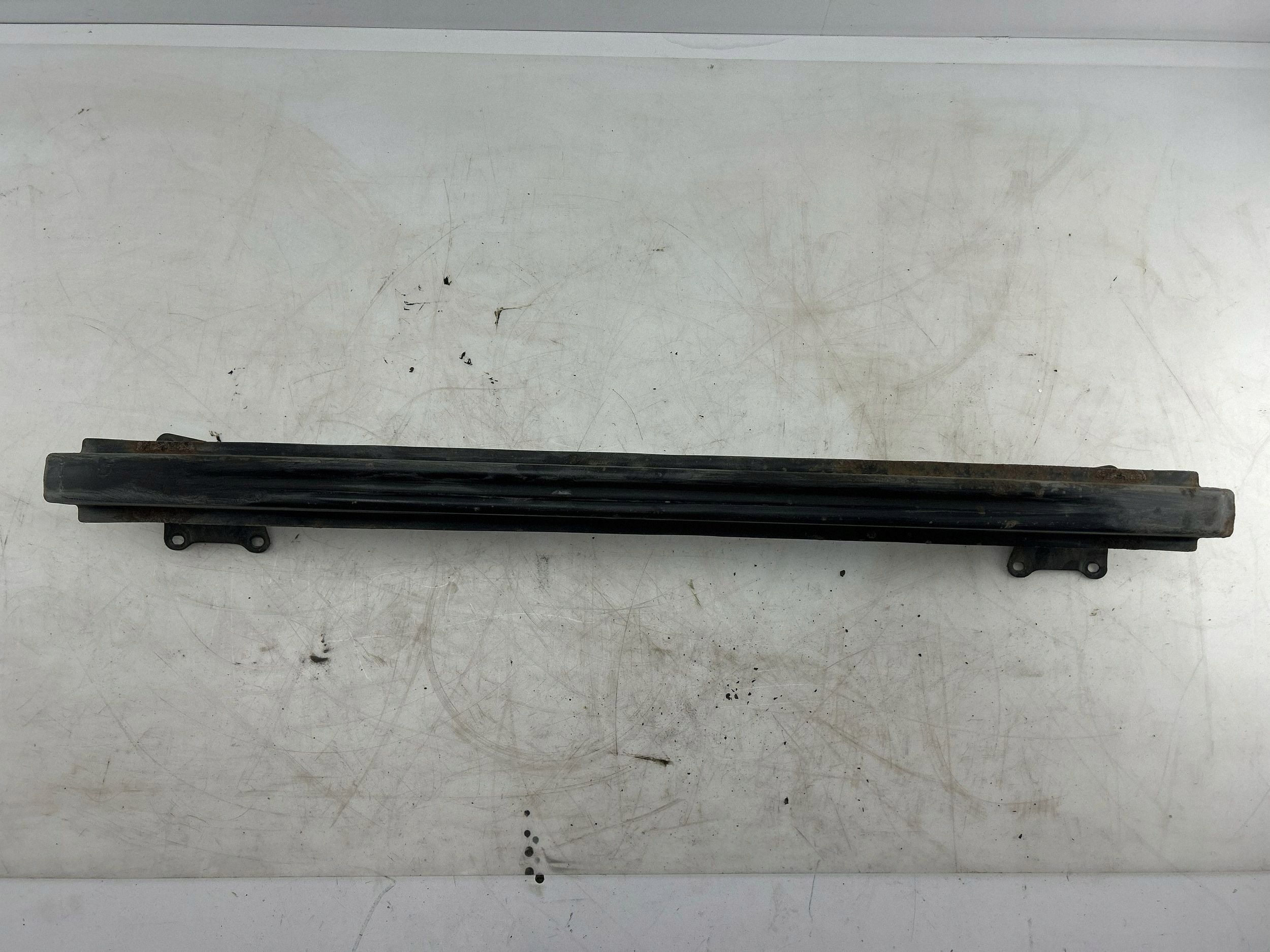 VW Golf VI 2011 Achterbumper Dwarsbalk OEM 1K5807558A image 2