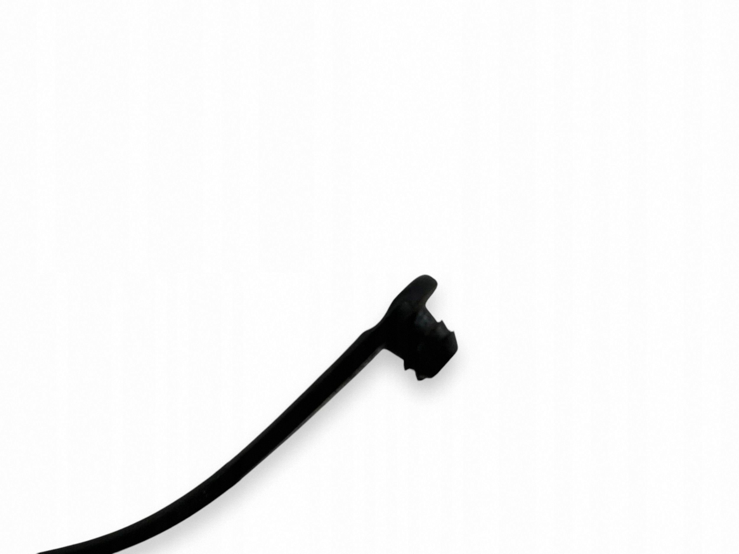Toyota Yaris Cross 2022 Bränsletanklock OEM LAA4090 image 6