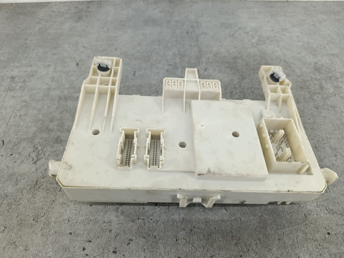 Module BSI Volvo V50 1.8 16V OEM 519096804 image 4