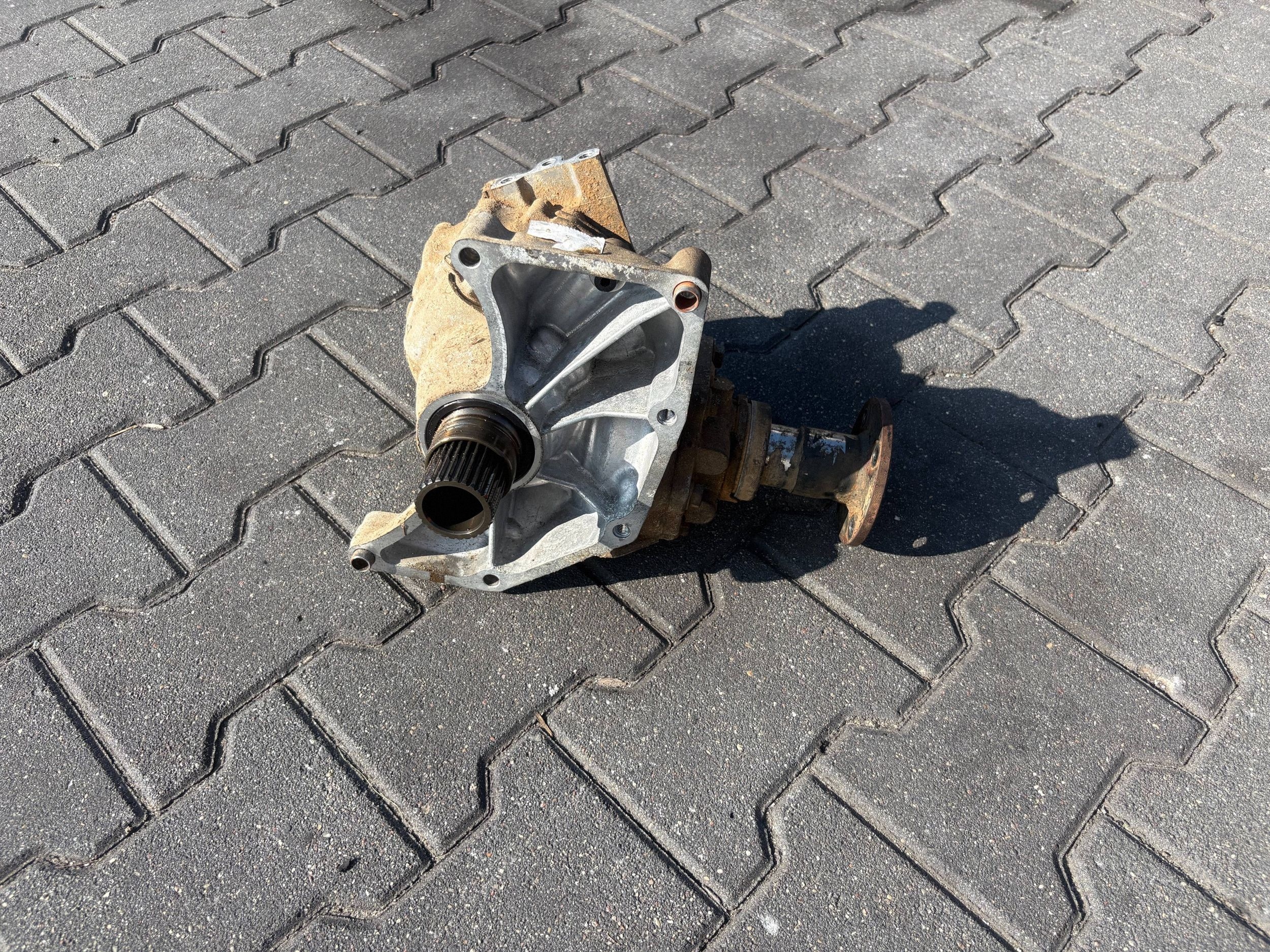 Verteilergetriebe Nissan X-Trail T30 331008H503