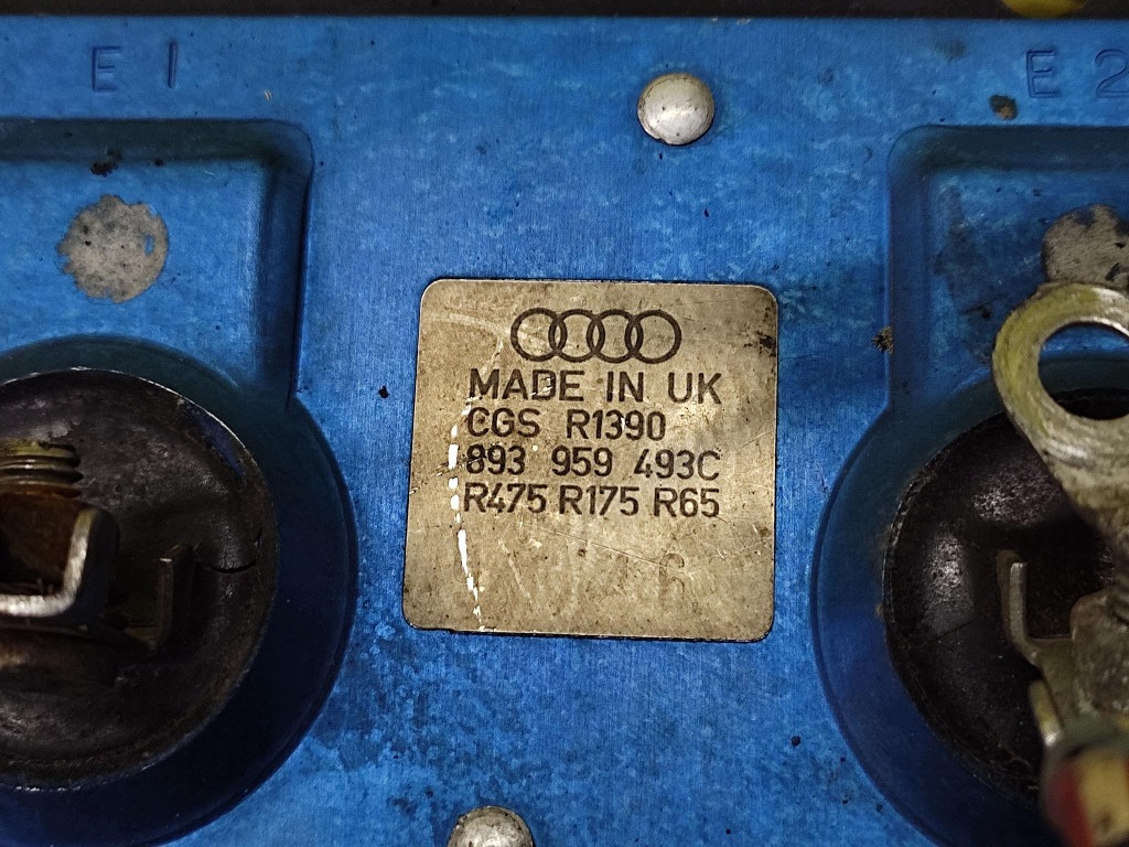 AUDI 80 B4 Module Ventilateurs 893959493C image 4