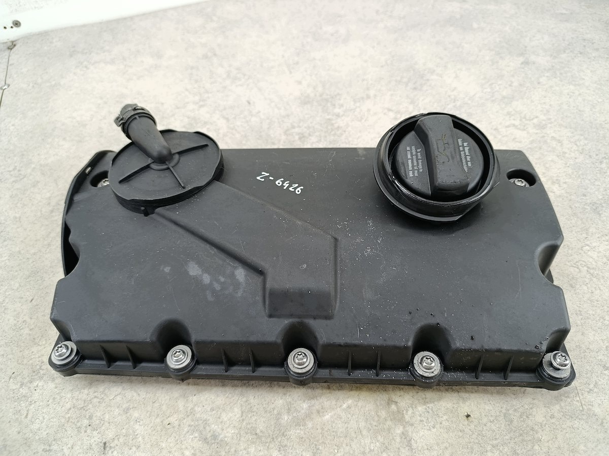 Cache culbuteur Audi A4 B7 2.0 TDI image 5