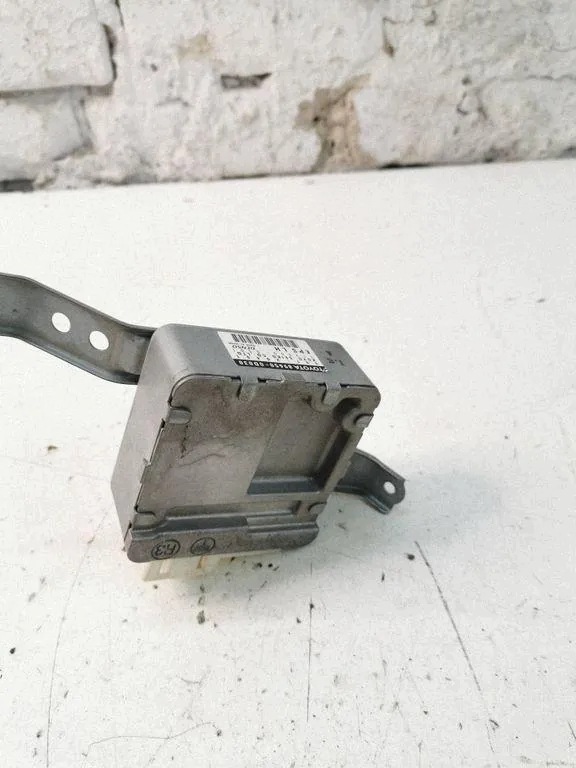Power Steering Control Unit Toyota Yaris 912040 image 3