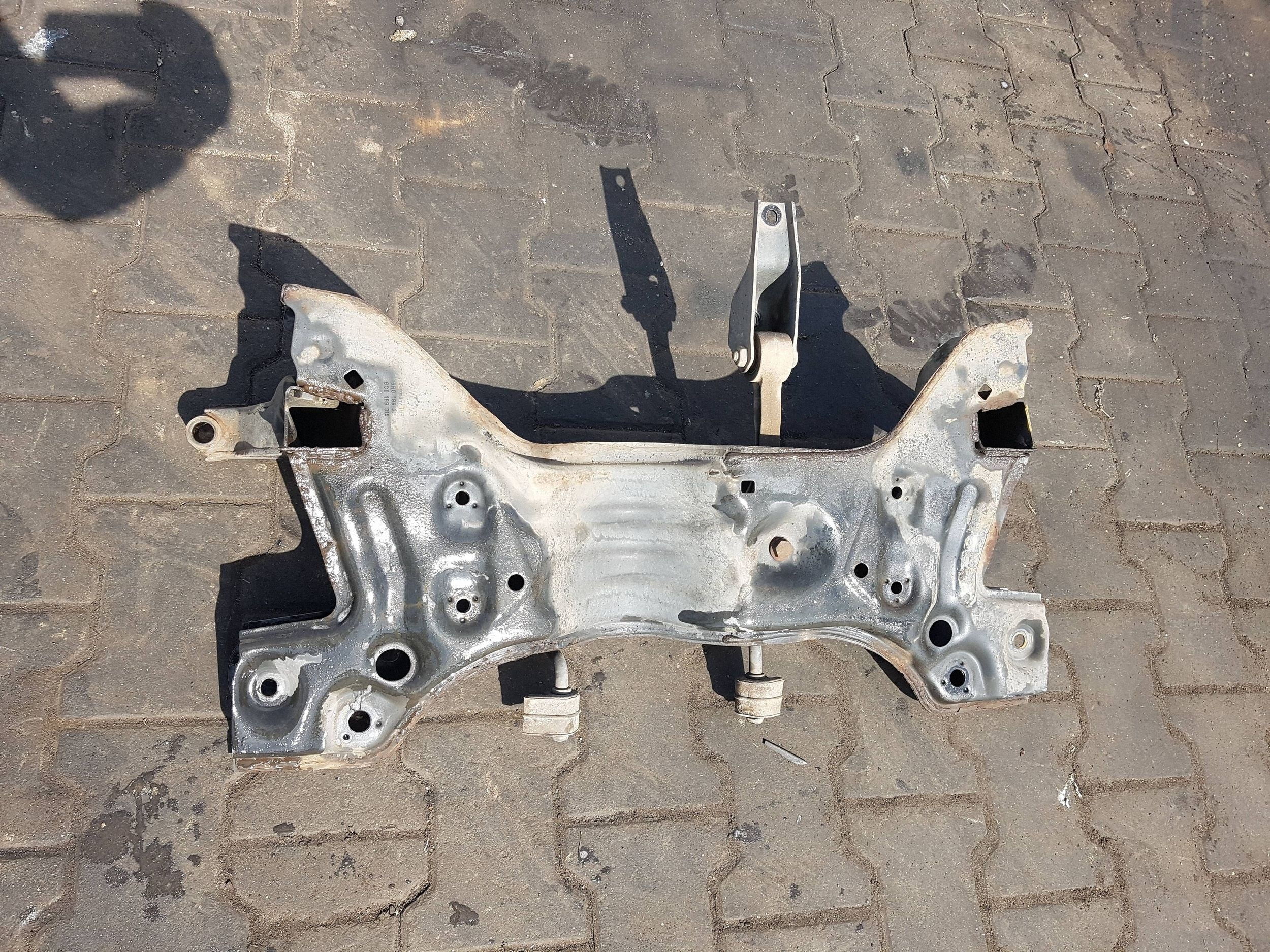Skoda Fabia 3 III 1.2 TSI Engine Mount Front 6R0199315A