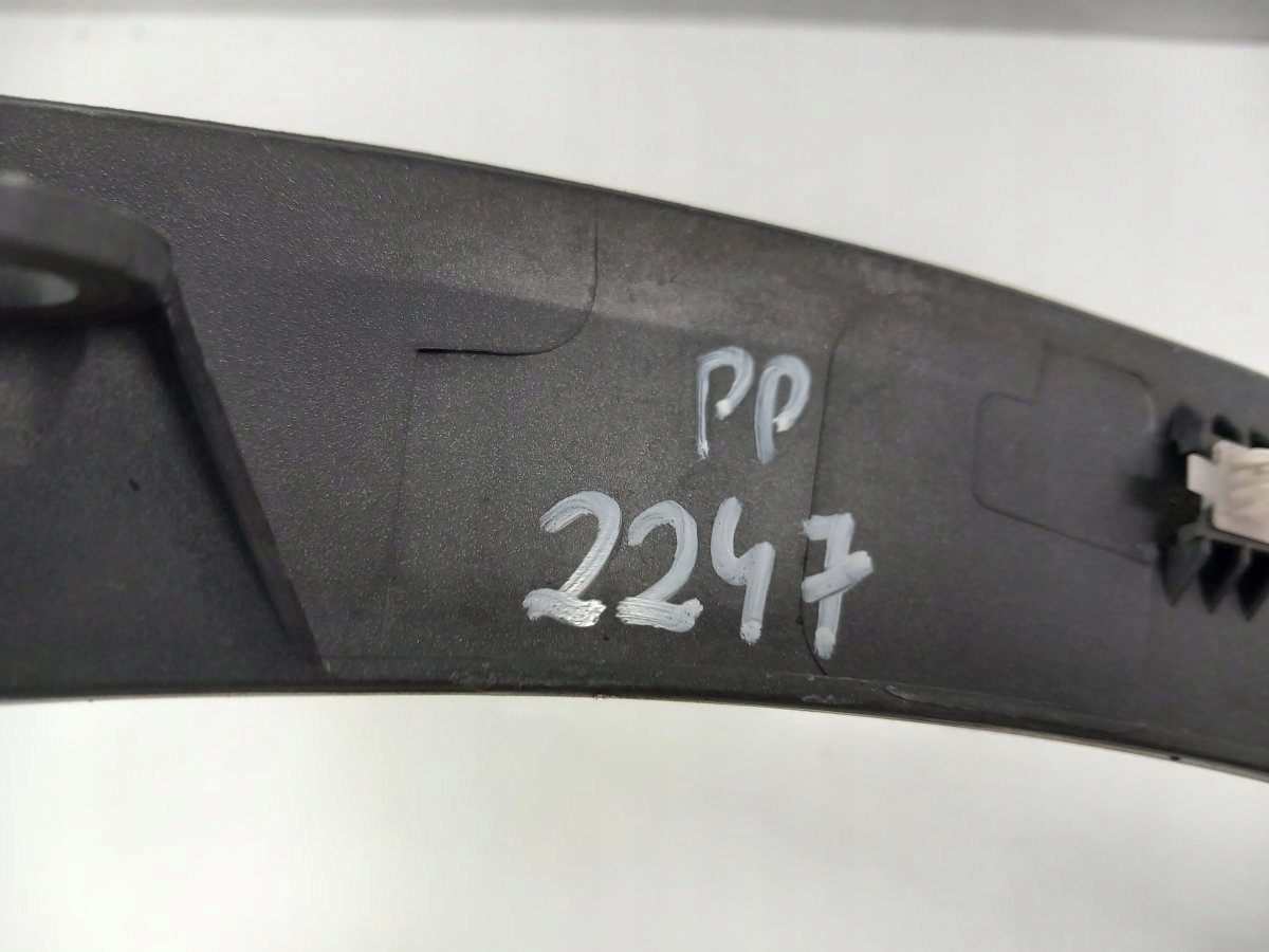 Honda Civic VIII UFO Front Right Fender Molding 74115-SMG-E010-M1