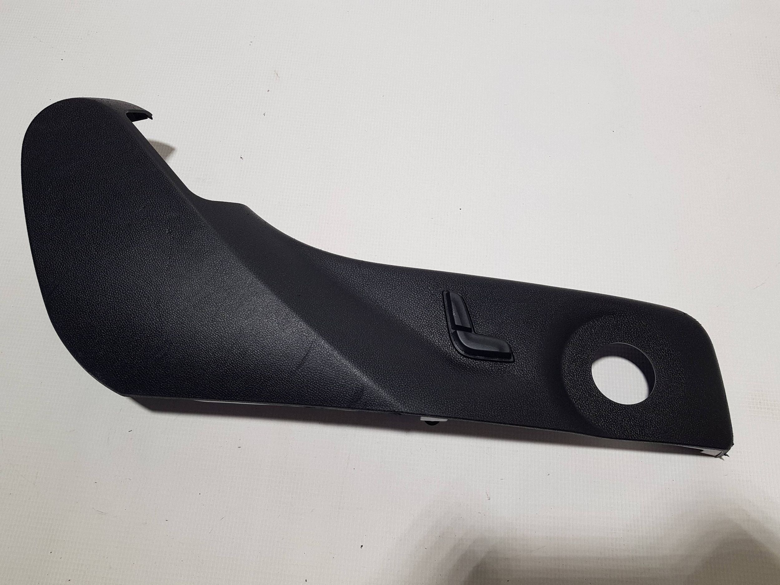 FIELD CONSTRUCTION FOTEL RIGHT PANEL MERCEDES W207 C207