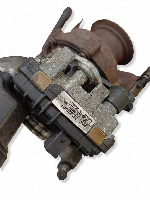 Turbo BMW X5 (F15, F85) 3.0L diesel image 6