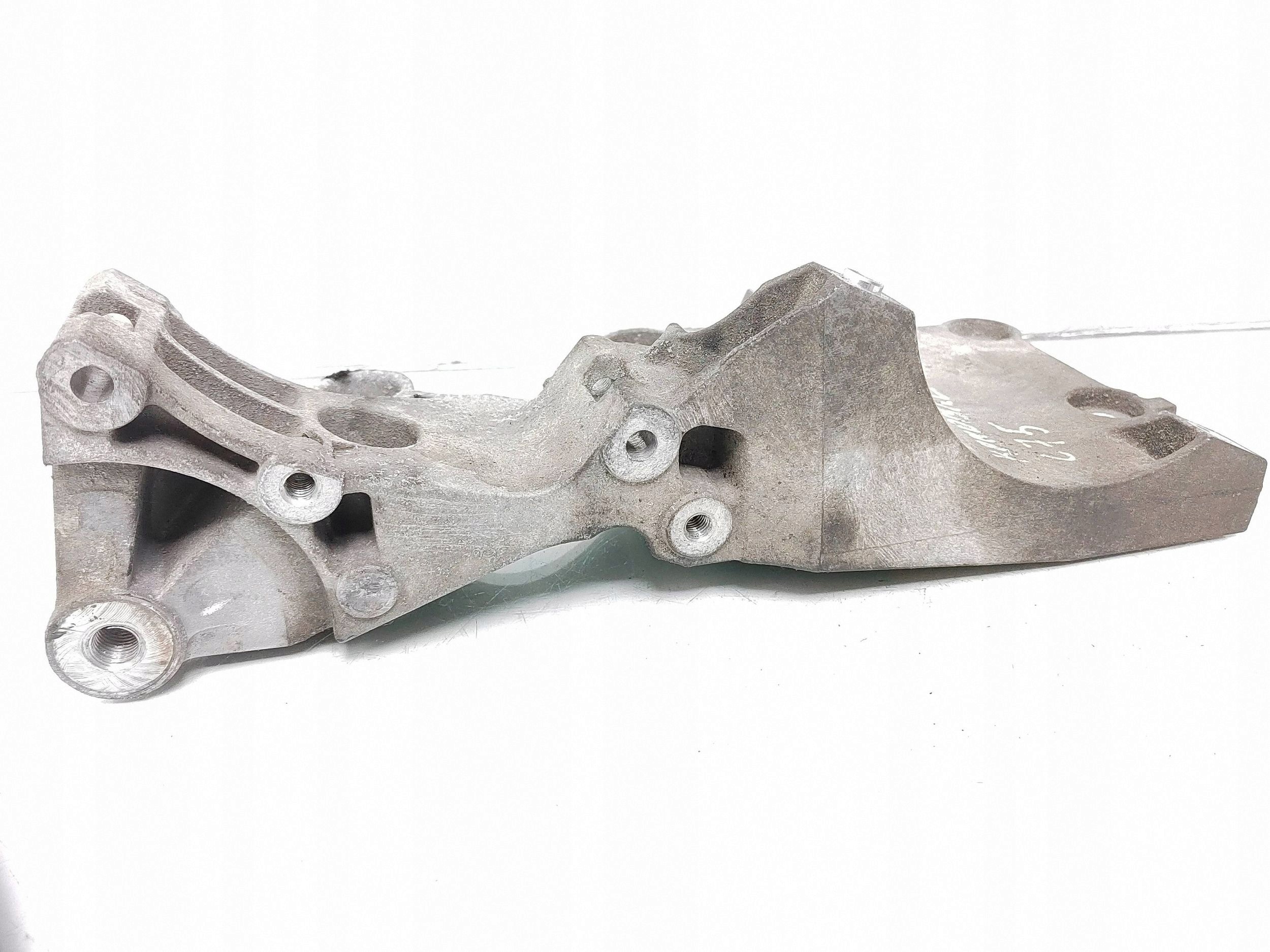 Support compresseur clim VW Passat B6 03g903143F image 3