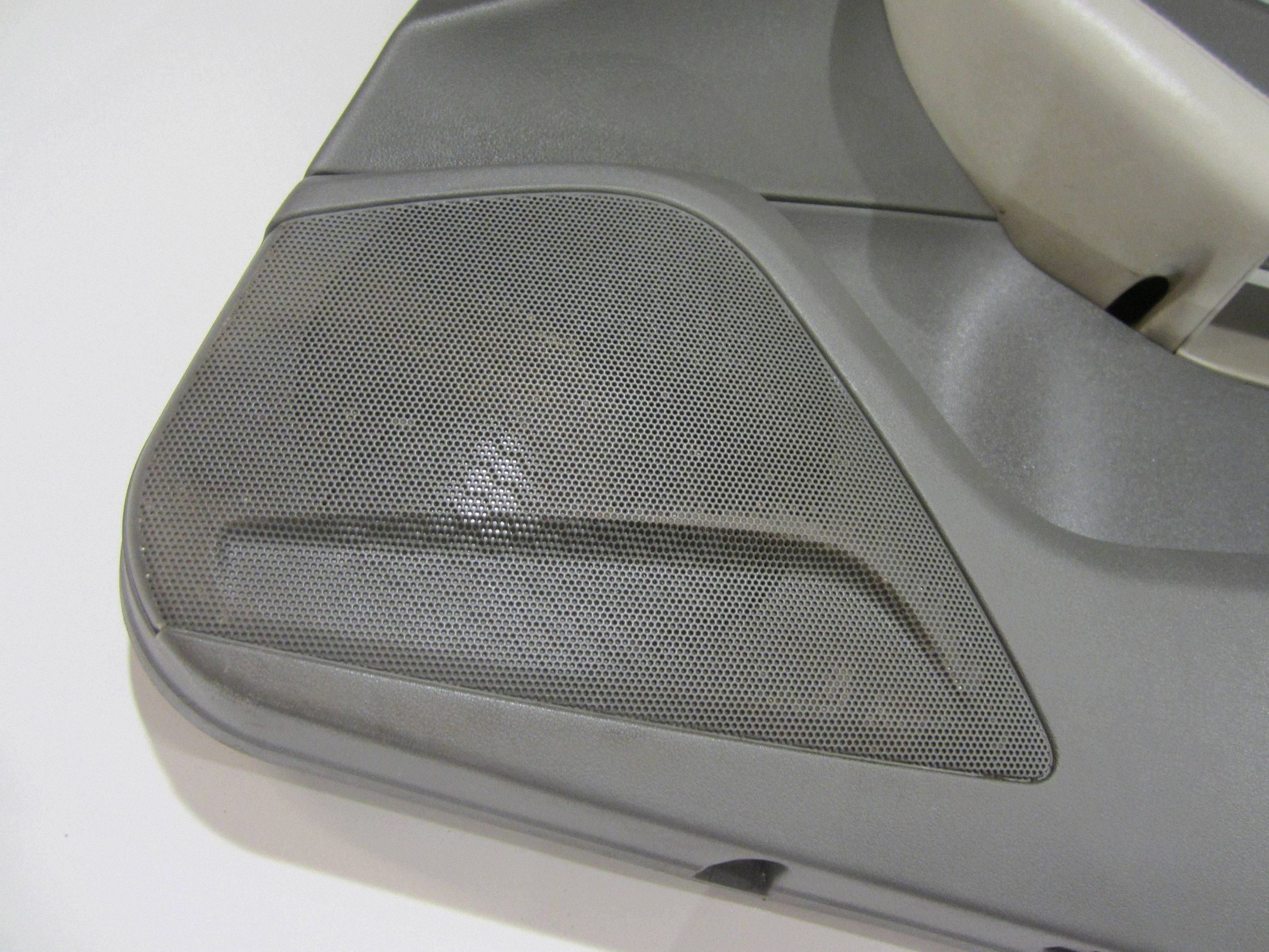 Audi Q5 dörrpanel klädsel höger fram beige image 5