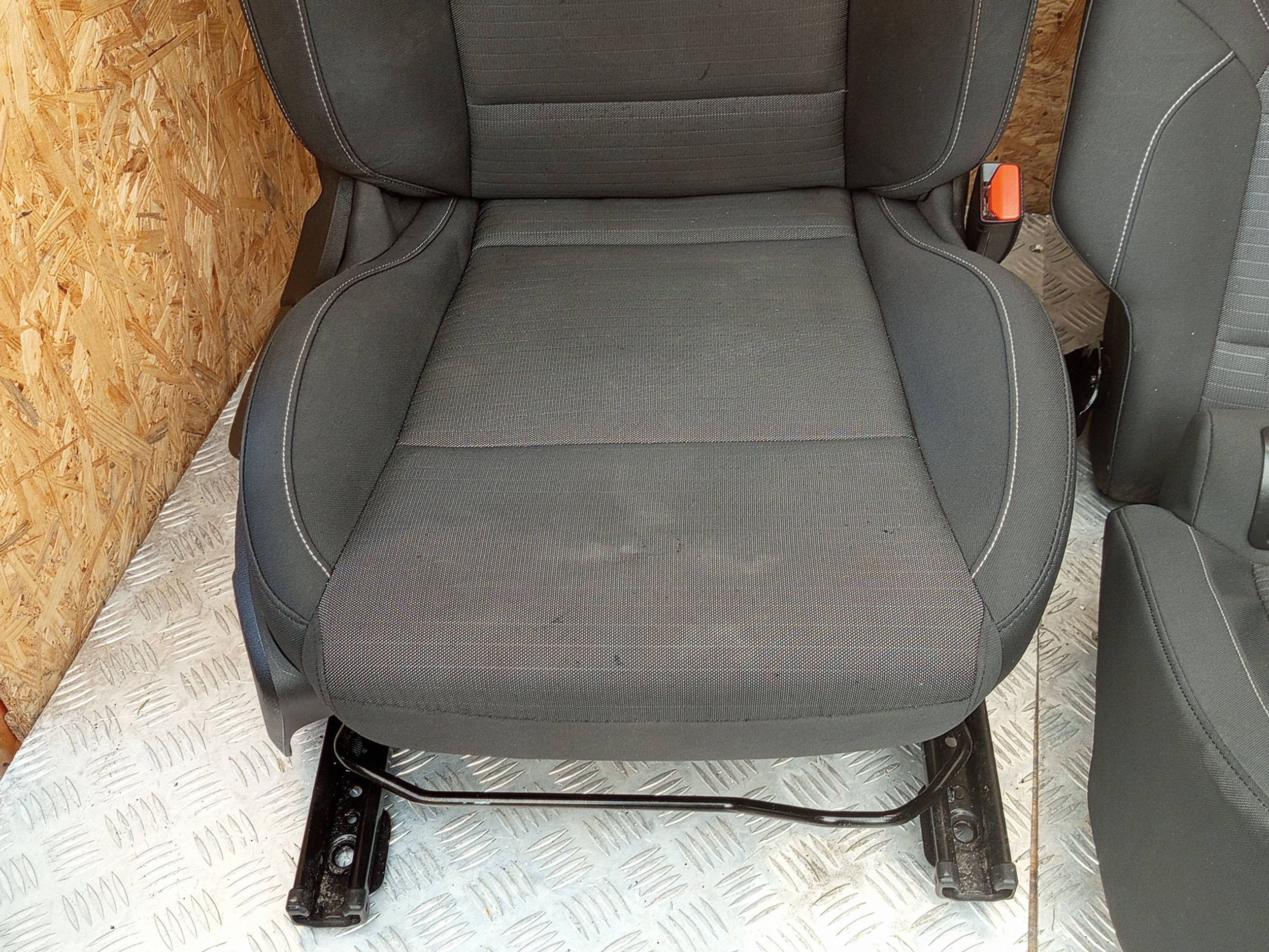 Renault Arkana sièges avant/arrière complet image 6