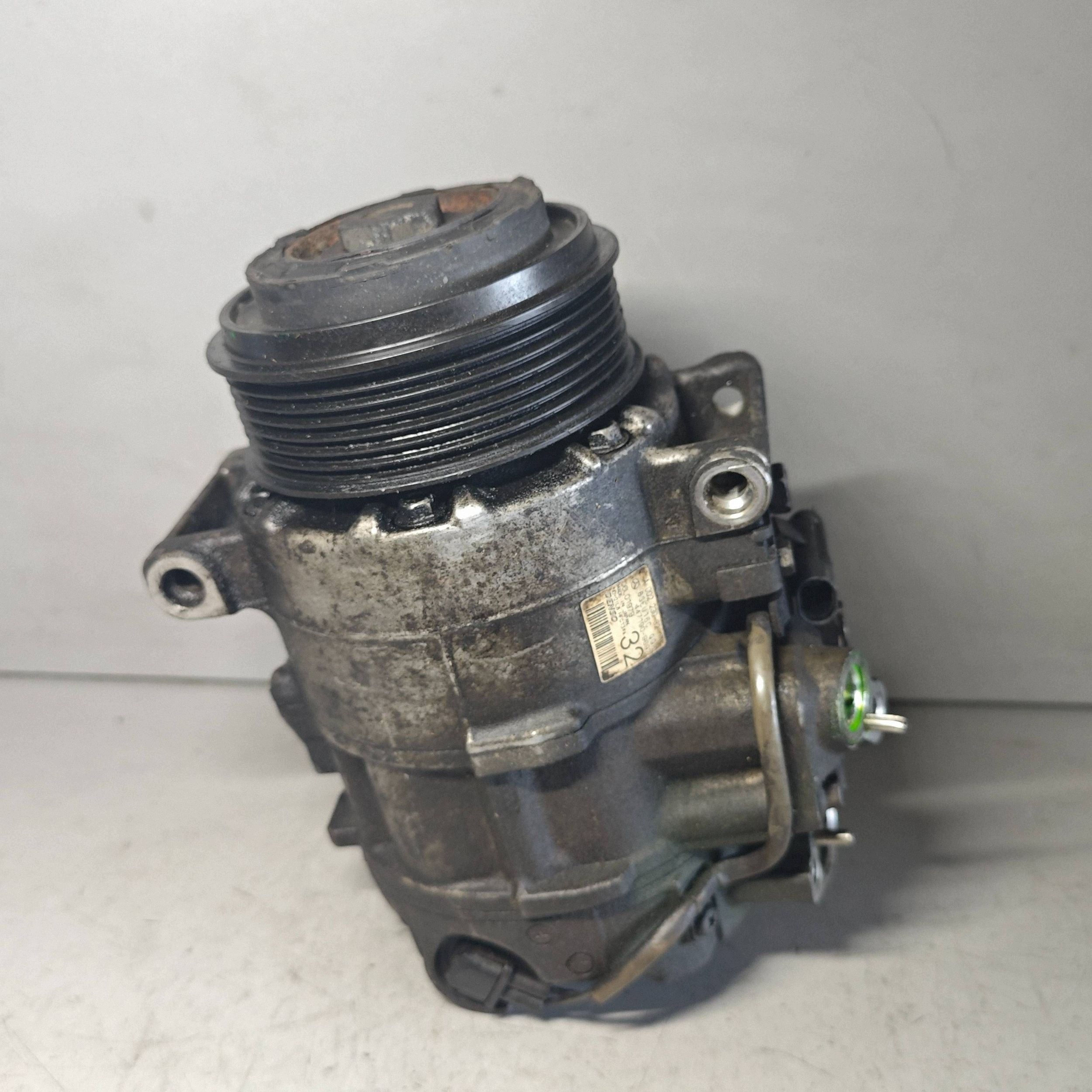 A0022303211 Mercedes-Benz AC Compressor Used