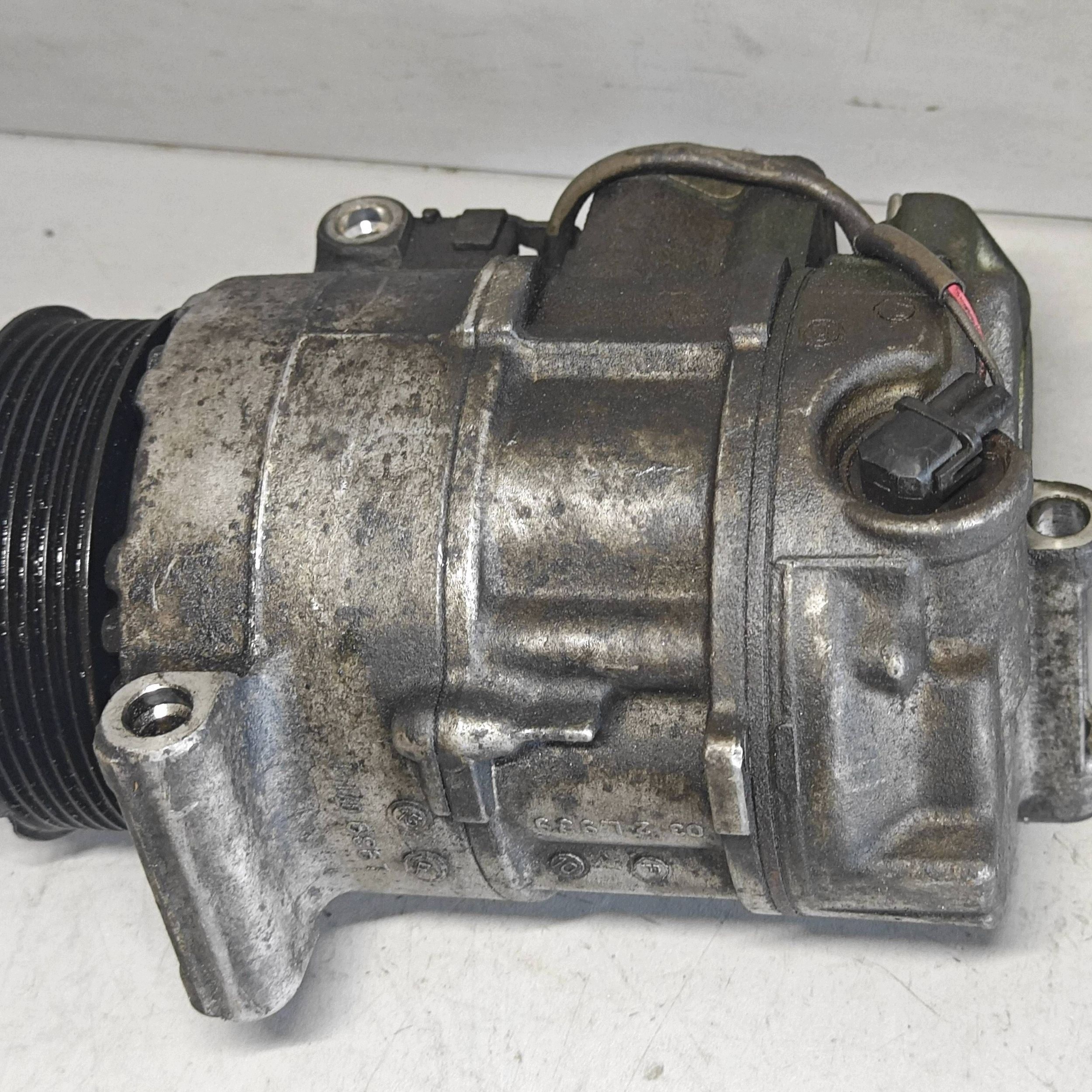 Compressor Ar Condicionado Mercedes-Benz A0022303211 image 10