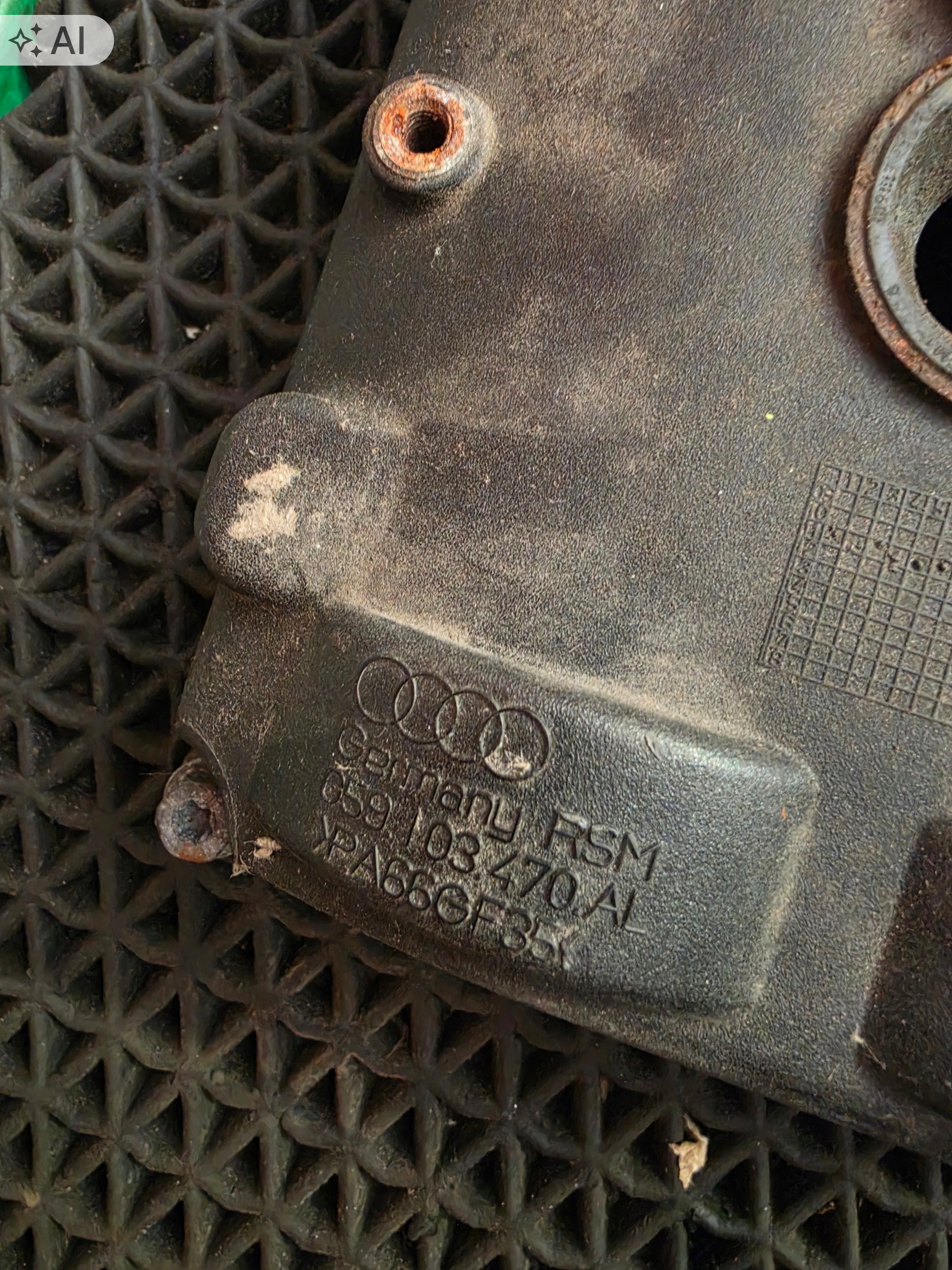 Audi OE 059103470AL Valve Cover Used
