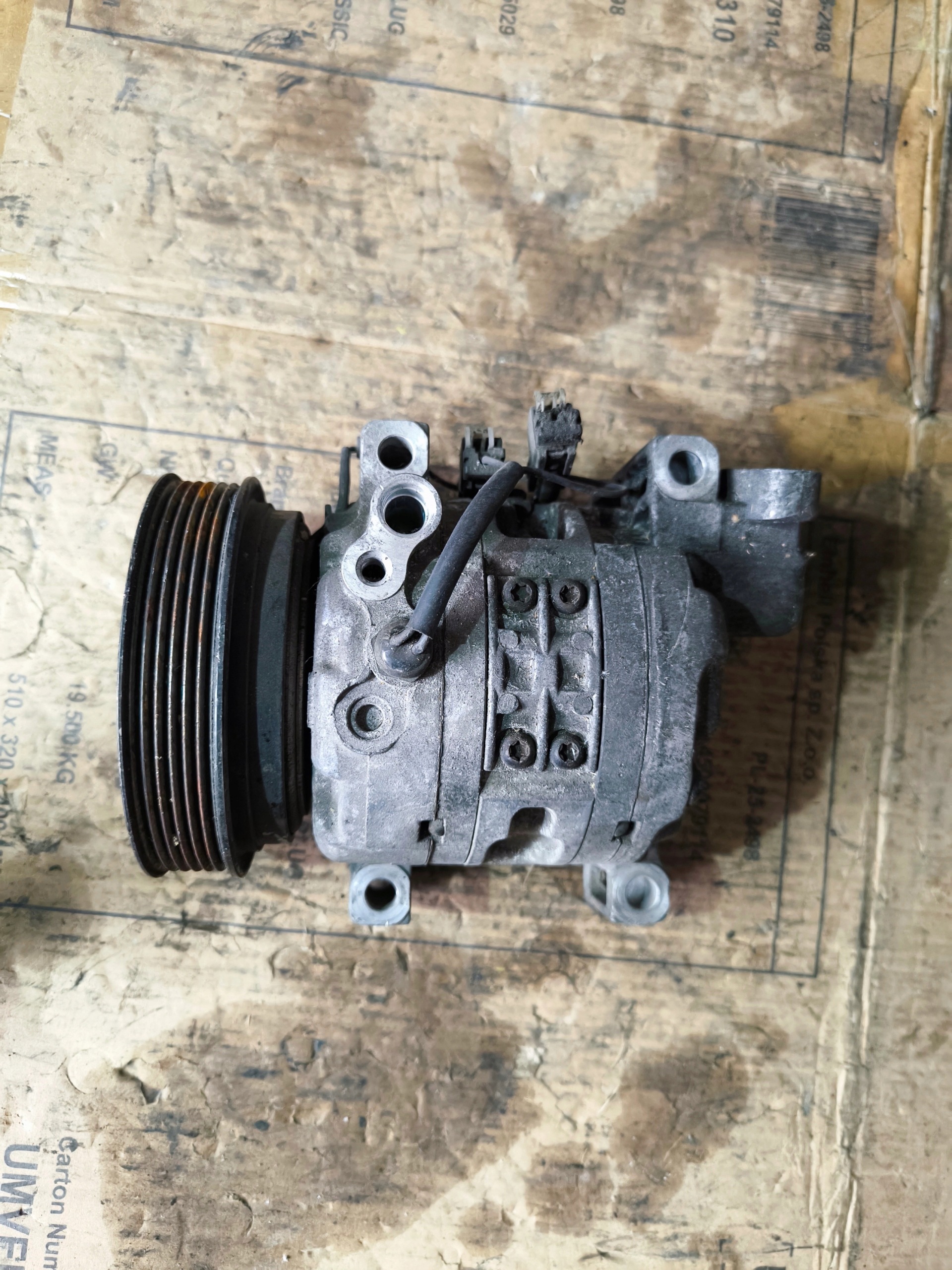 Ilmastointikompressori Nissan Micra, Cube 1.0i 1.3i 1.4i 404020-0580