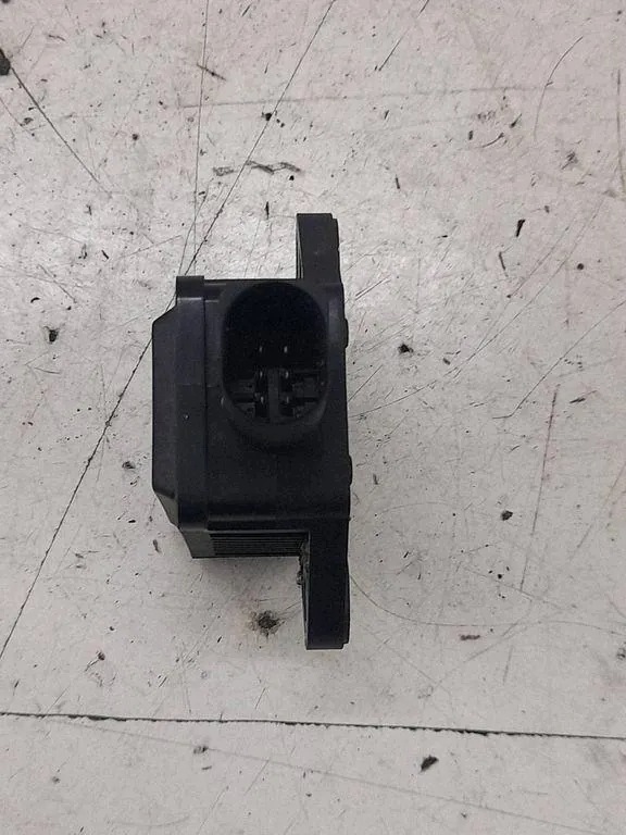 Sensor ESP Audi A4 Cabrio 1.9 TDI 100kW 0007575 image 3
