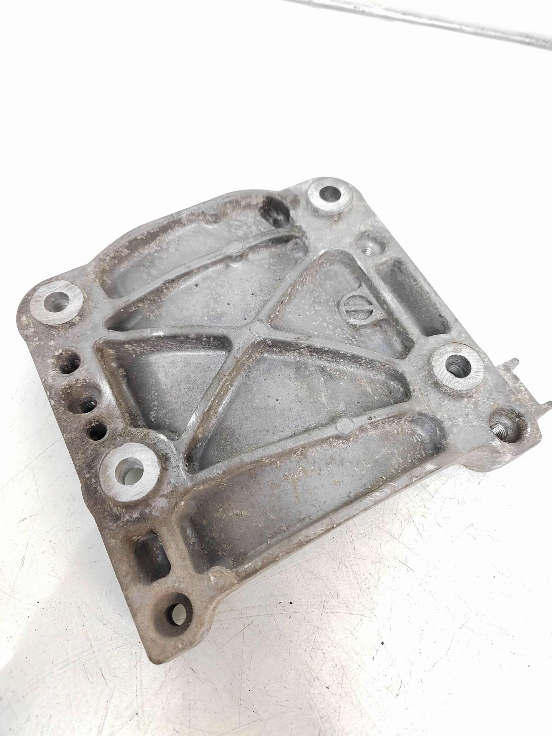 2010 Honda CR-V A/C Compressor Clutch Used OEM FRC67308