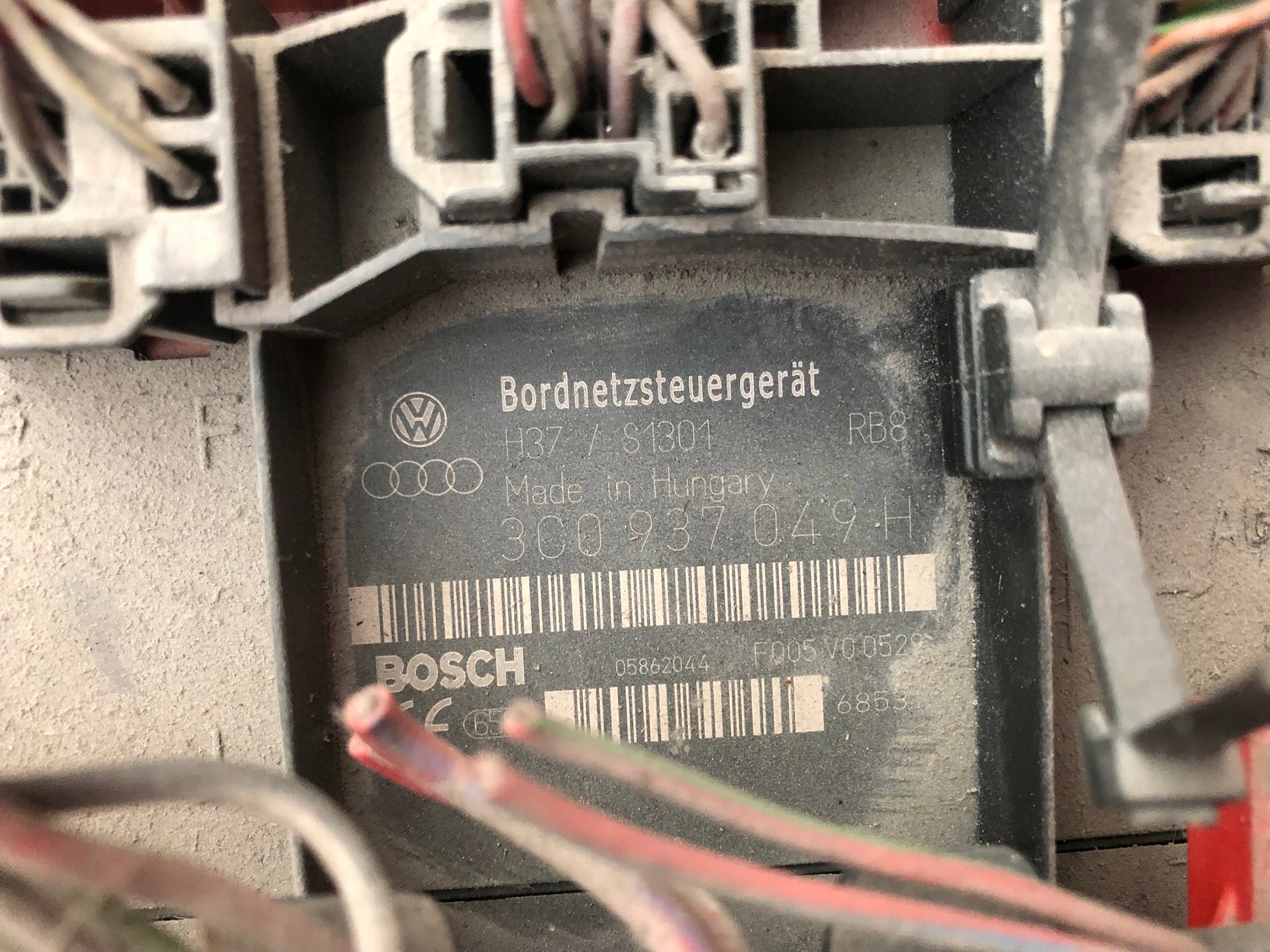 Zekeringkast VW Passat B6 3C0937049H image 3