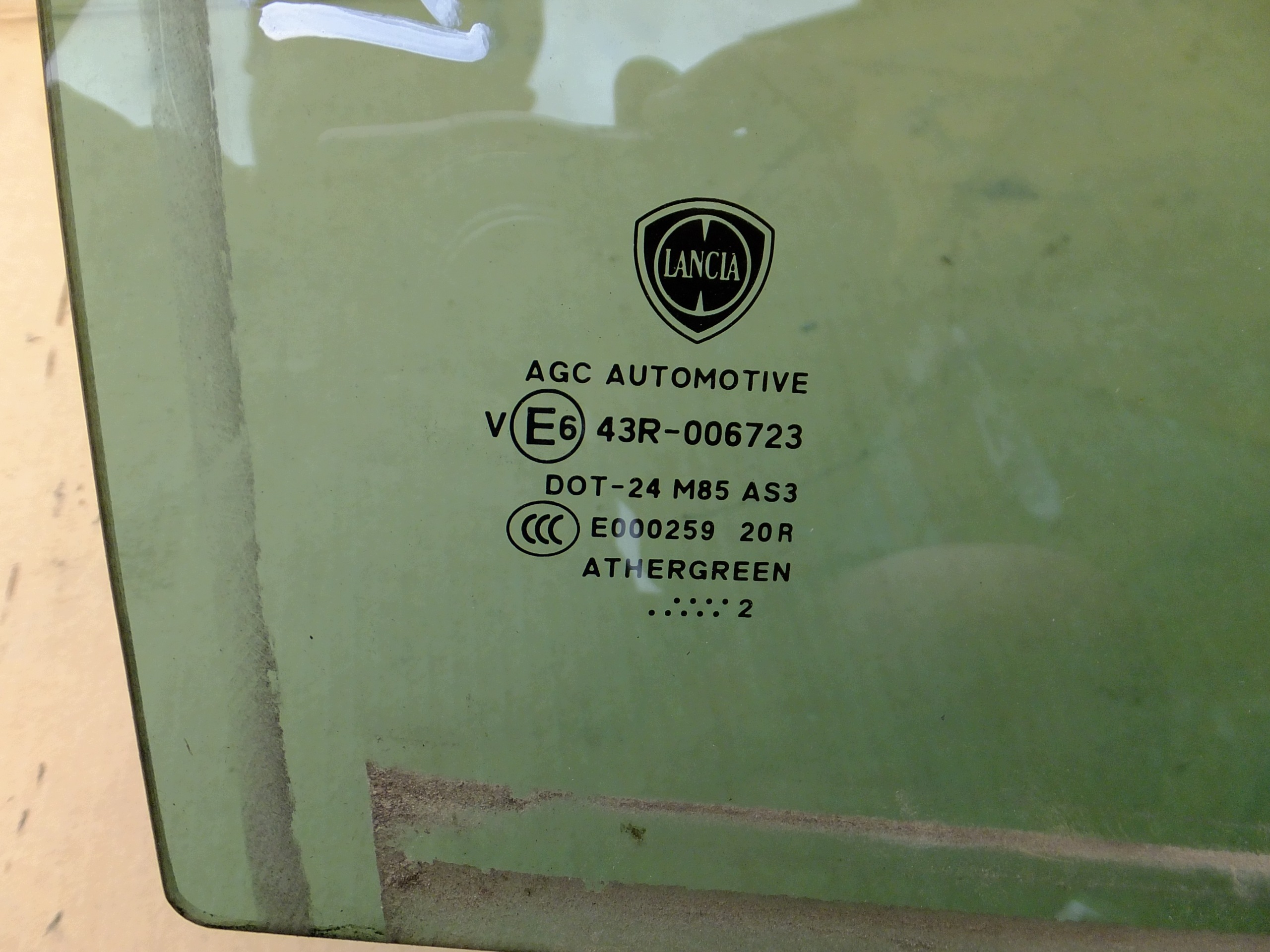 Vidro Porta Traseira Direita Lancia Delta III 2012