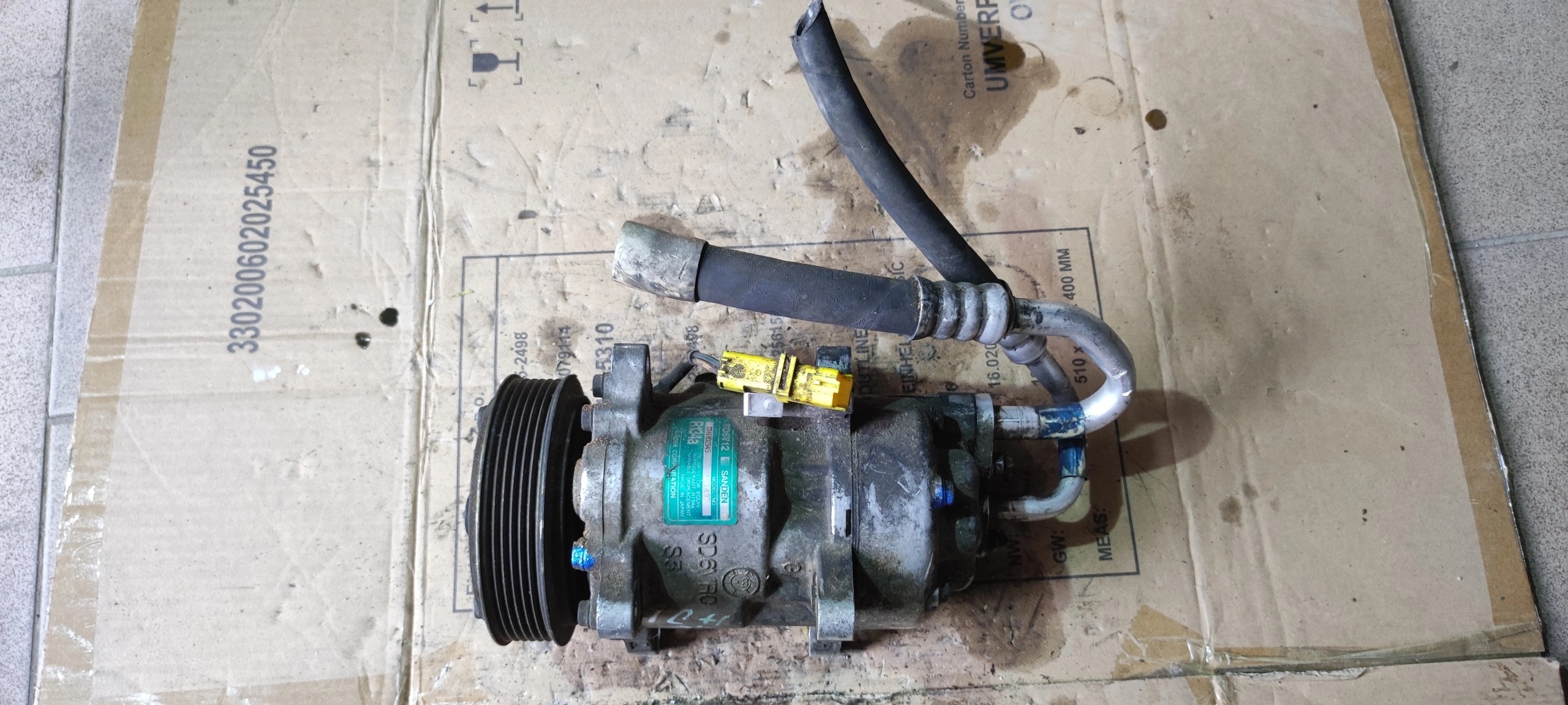 Ilmastoinnin kompressori Peugeot 307 2.0HDI