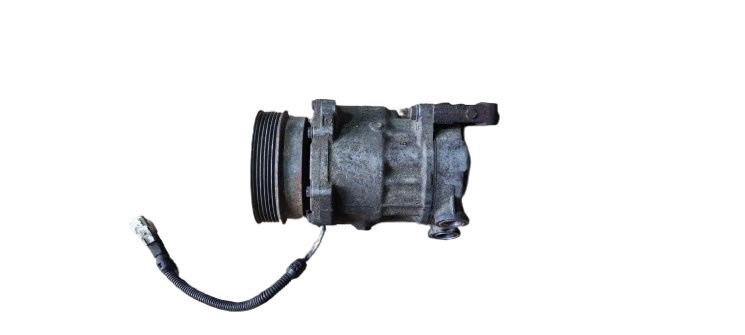 Compresseur clim Renault Laguna II 3.0 V6 image 2