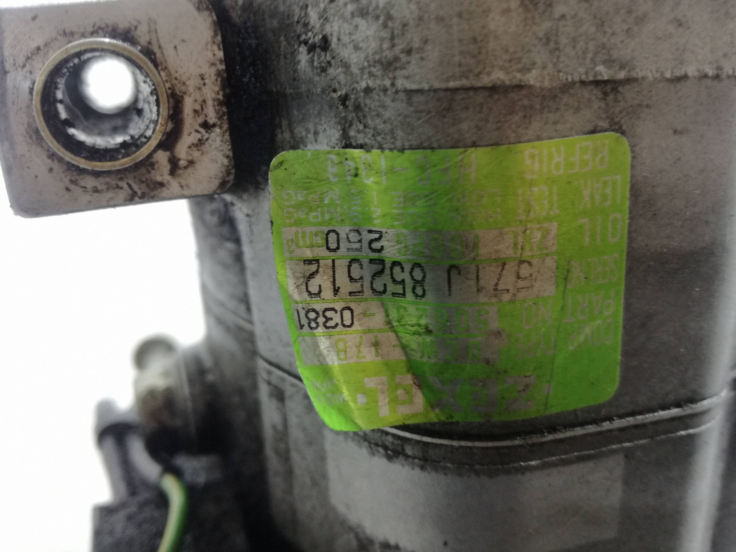 Audi A4 S4 B5 Compresseur Climatisation 506231 image 4