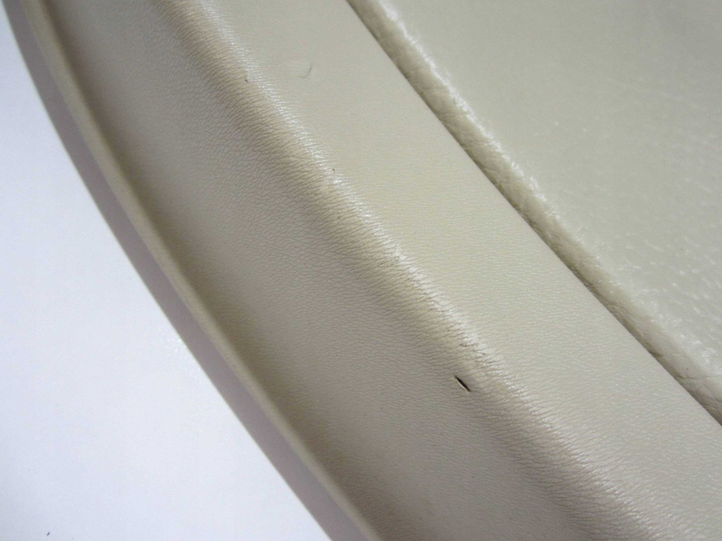 Panel lateral tapizado puerta trasera izquierda Volvo XC60 COE5631 image 10
