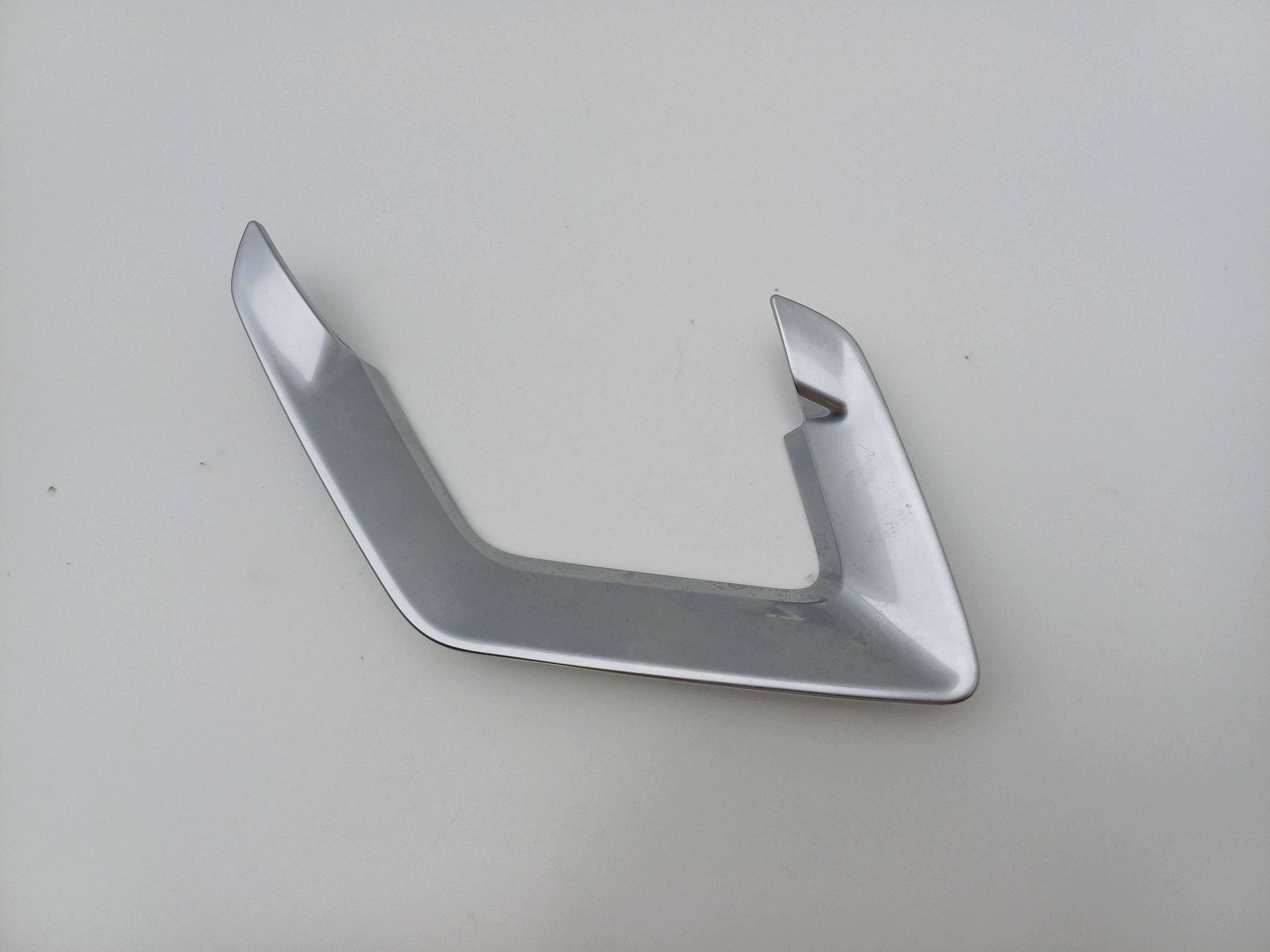 LIES HANDS OWN DOOR PEUGEOT 308 II T9 SW 98047129V / 1336236X NR40