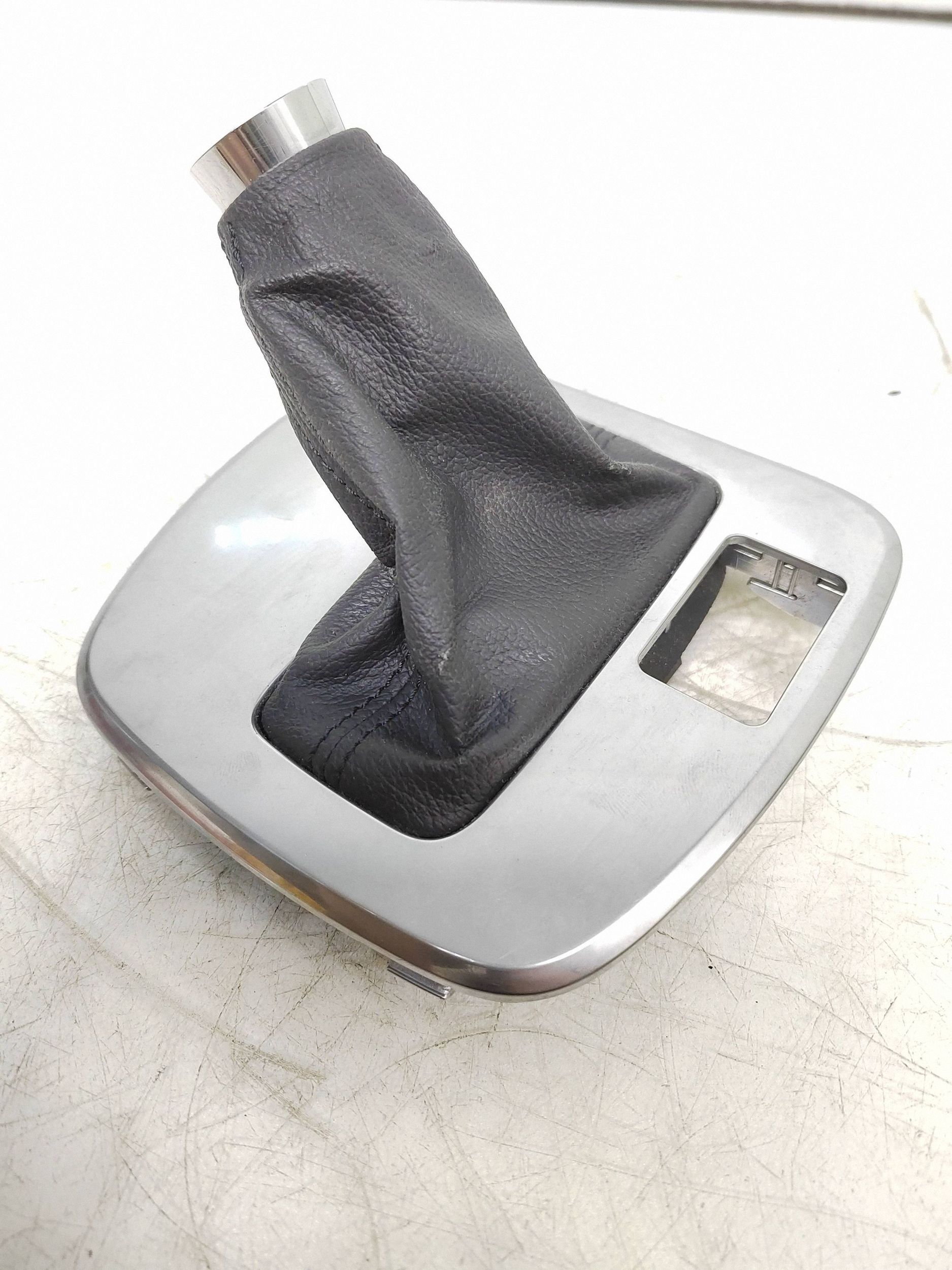 2008 Ford Galaxy Levier de vitesse OEM 213538 image 2