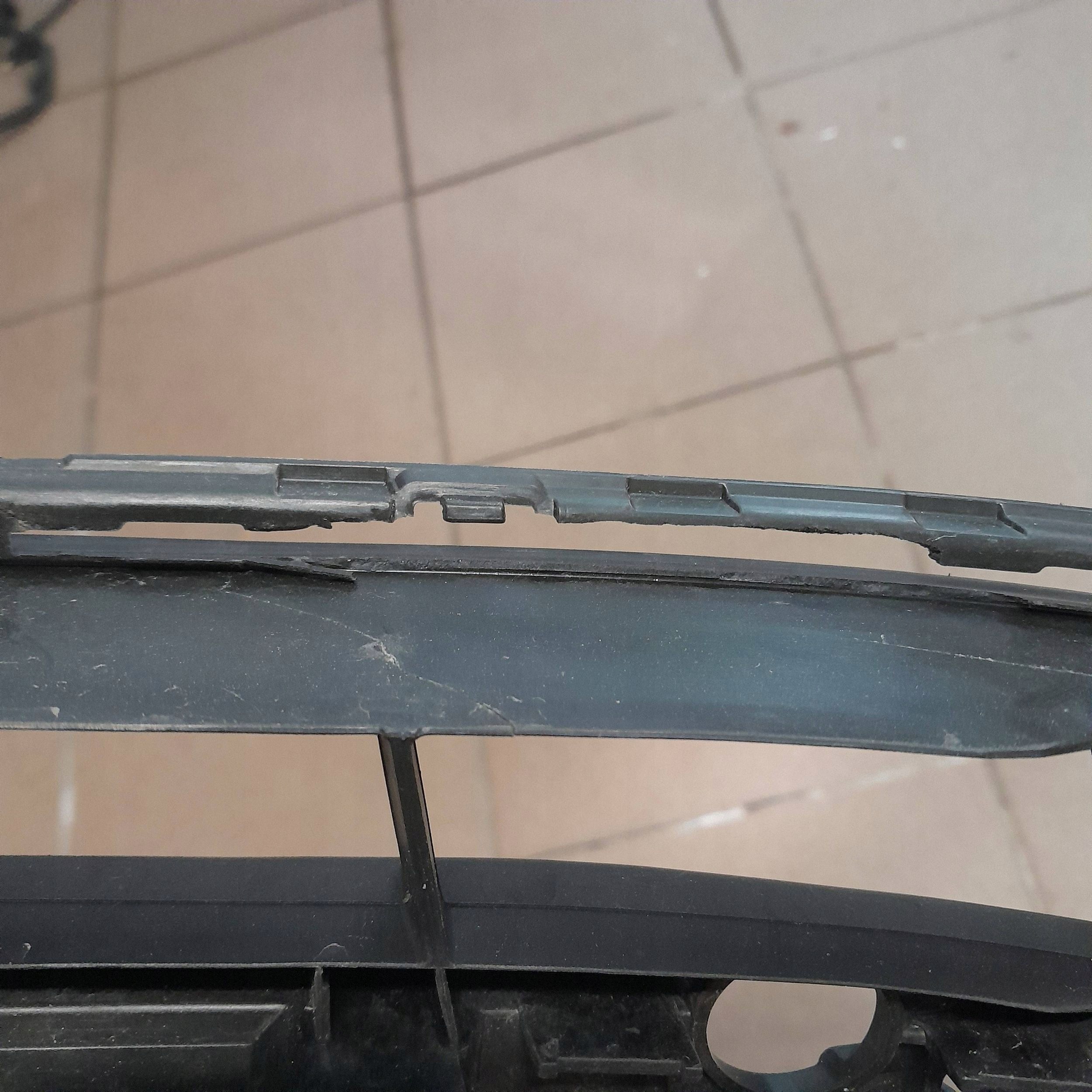 Nedre grill Audi A3 8Y 8V0807647 image 3
