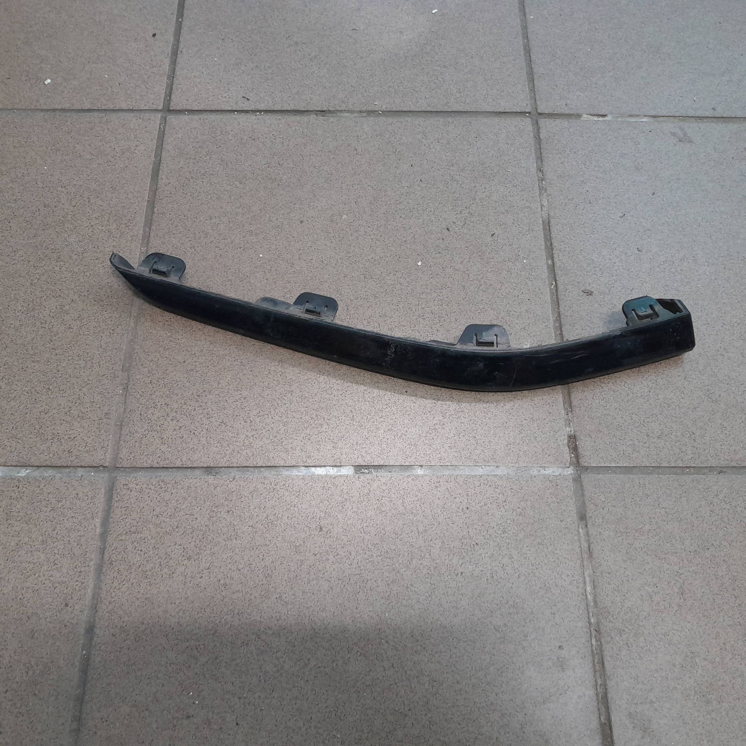 Nedre främre grill vänster VW Golf VII image 2