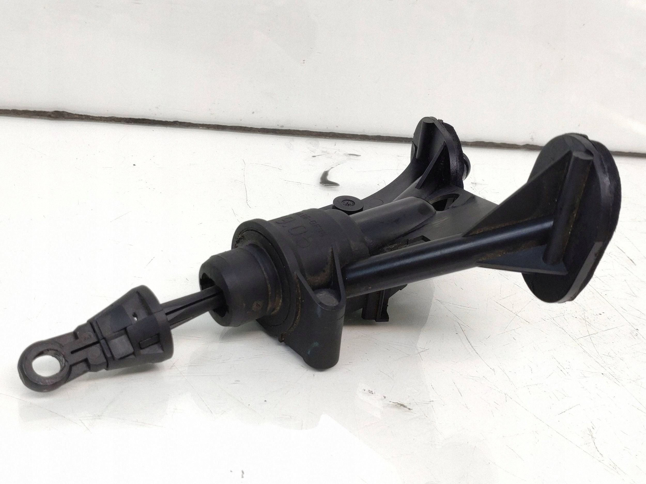Kupplungsausrücker Ford Transit MK7 PA66-GF35 image 3