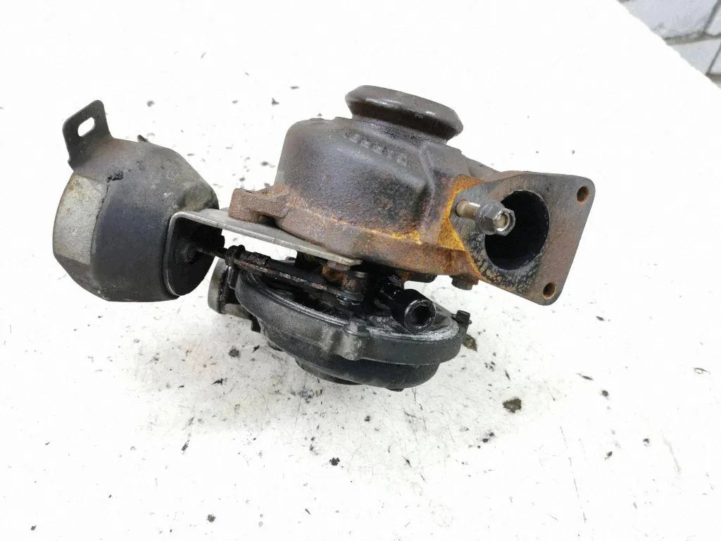 Turbina Ford Kuga I 2.0 TDCI 100kW 2011 1348168 image 3