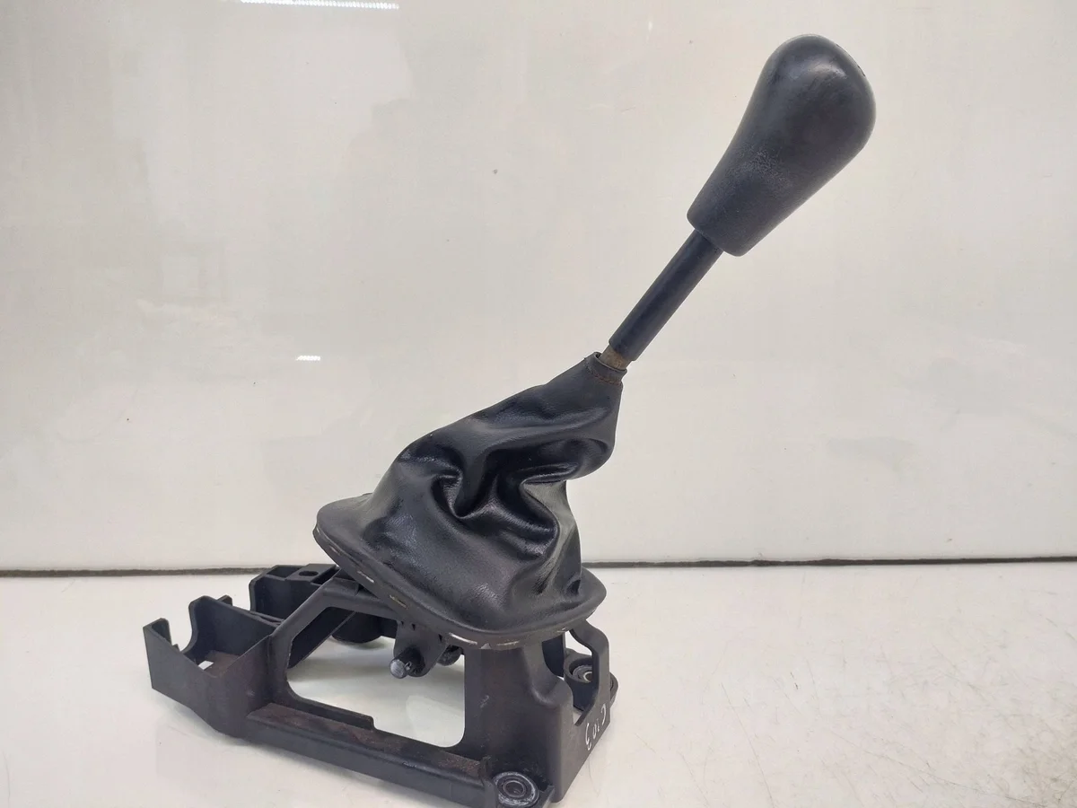 Levier de vitesses Toyota Aygo AB10 2007 image 2