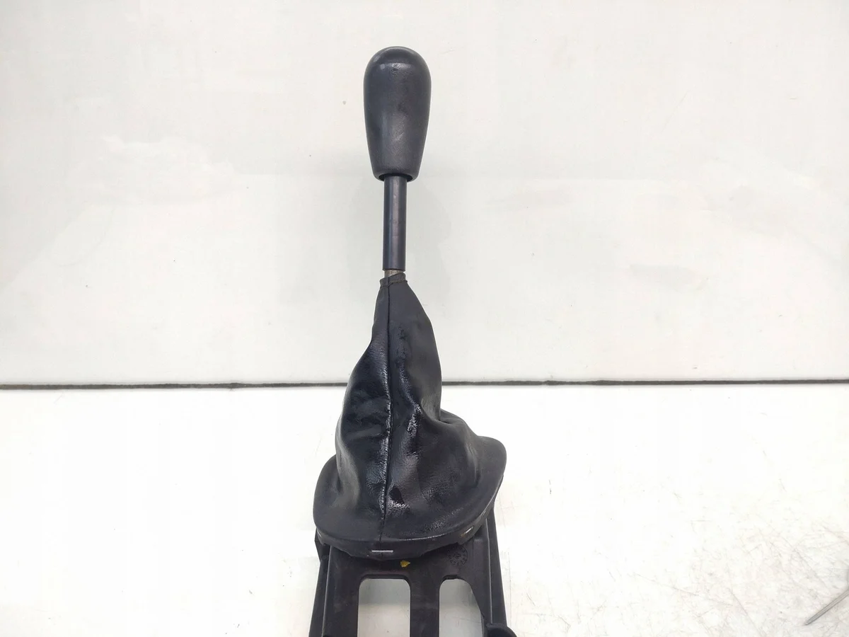 Levier de vitesses Toyota Aygo AB10 2007 image 3