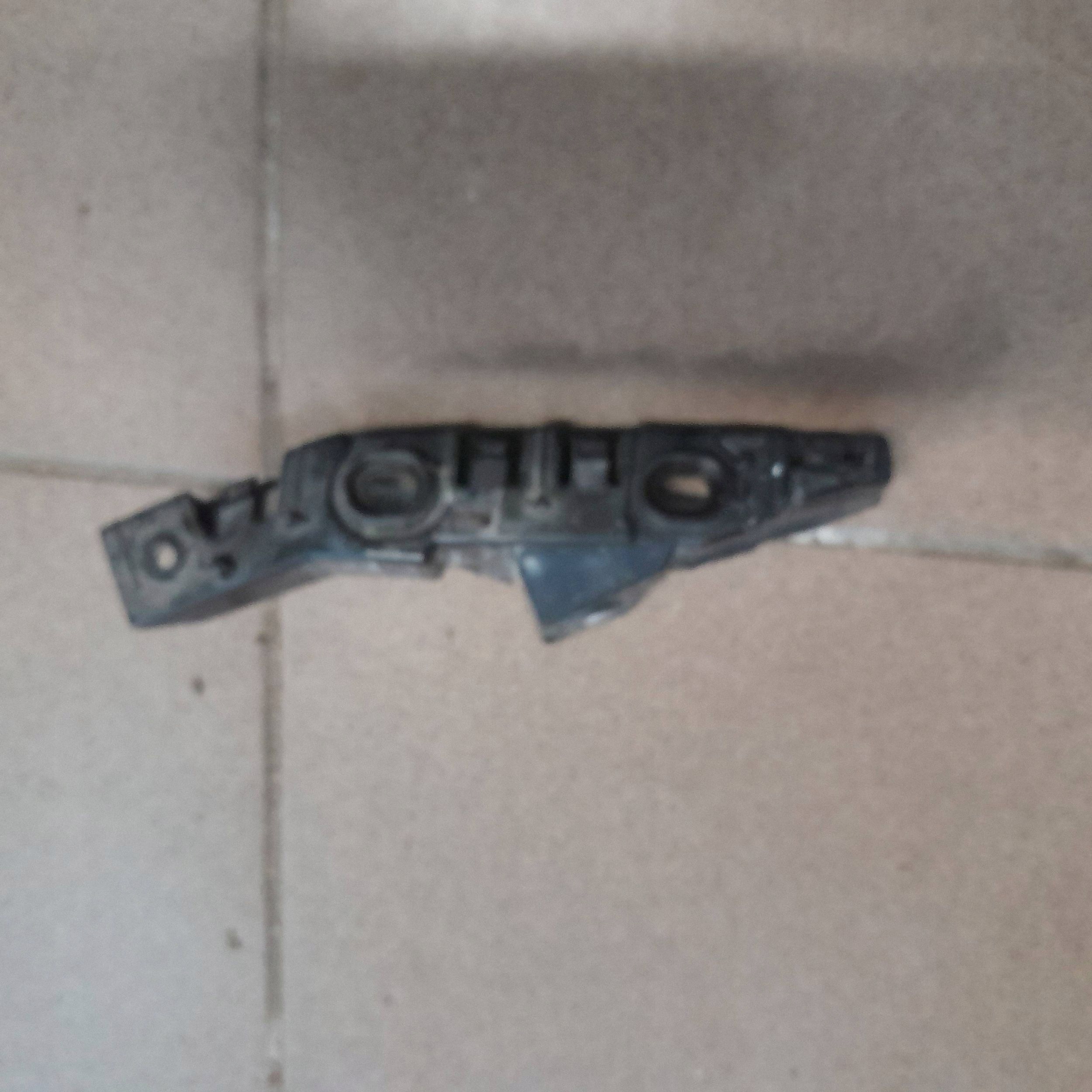 Support de pare-chocs VW OE 5NA807049A image 2
