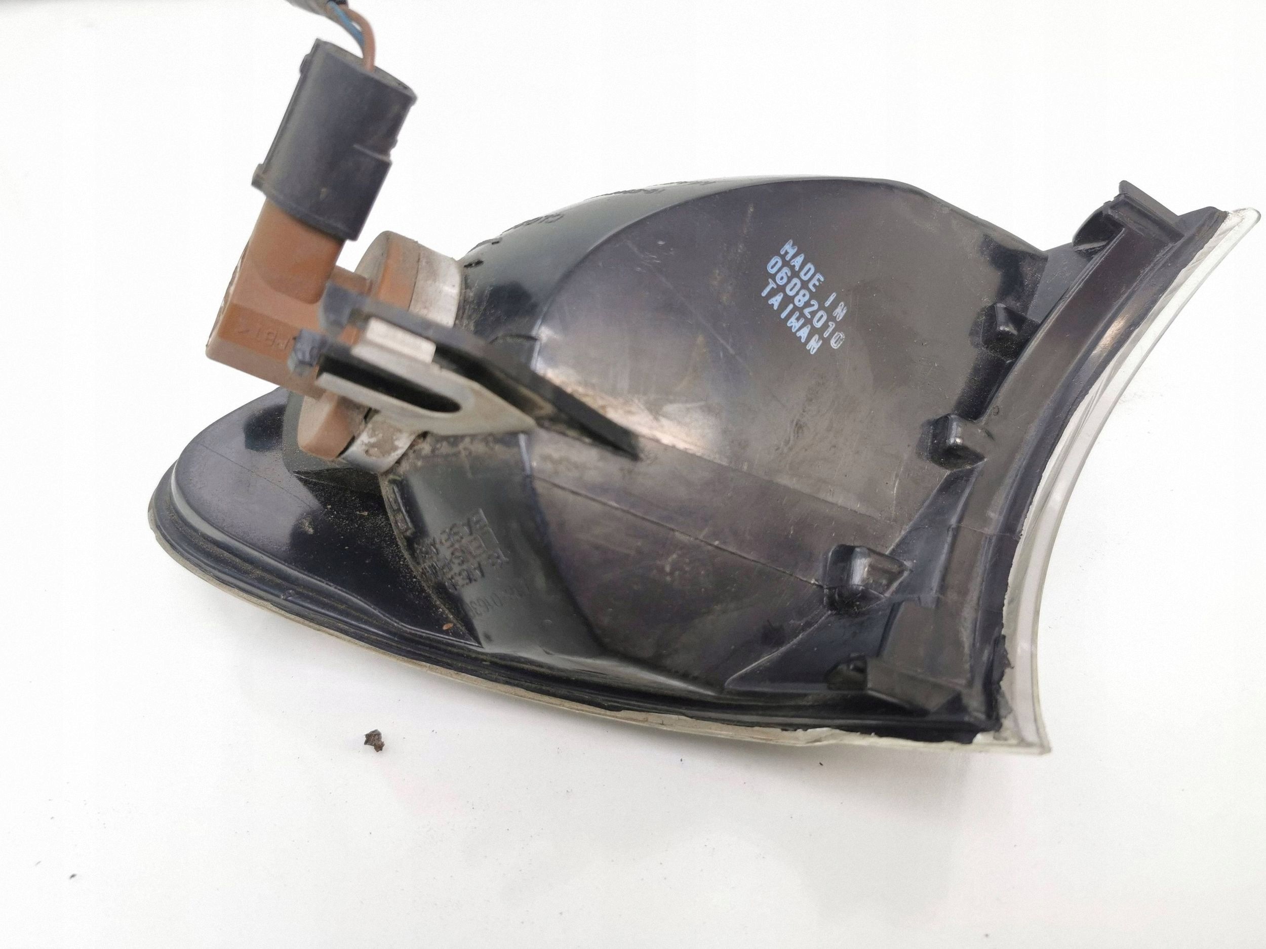 2004 BMW 3 E46 Forward direction indicator 06082010 image 6