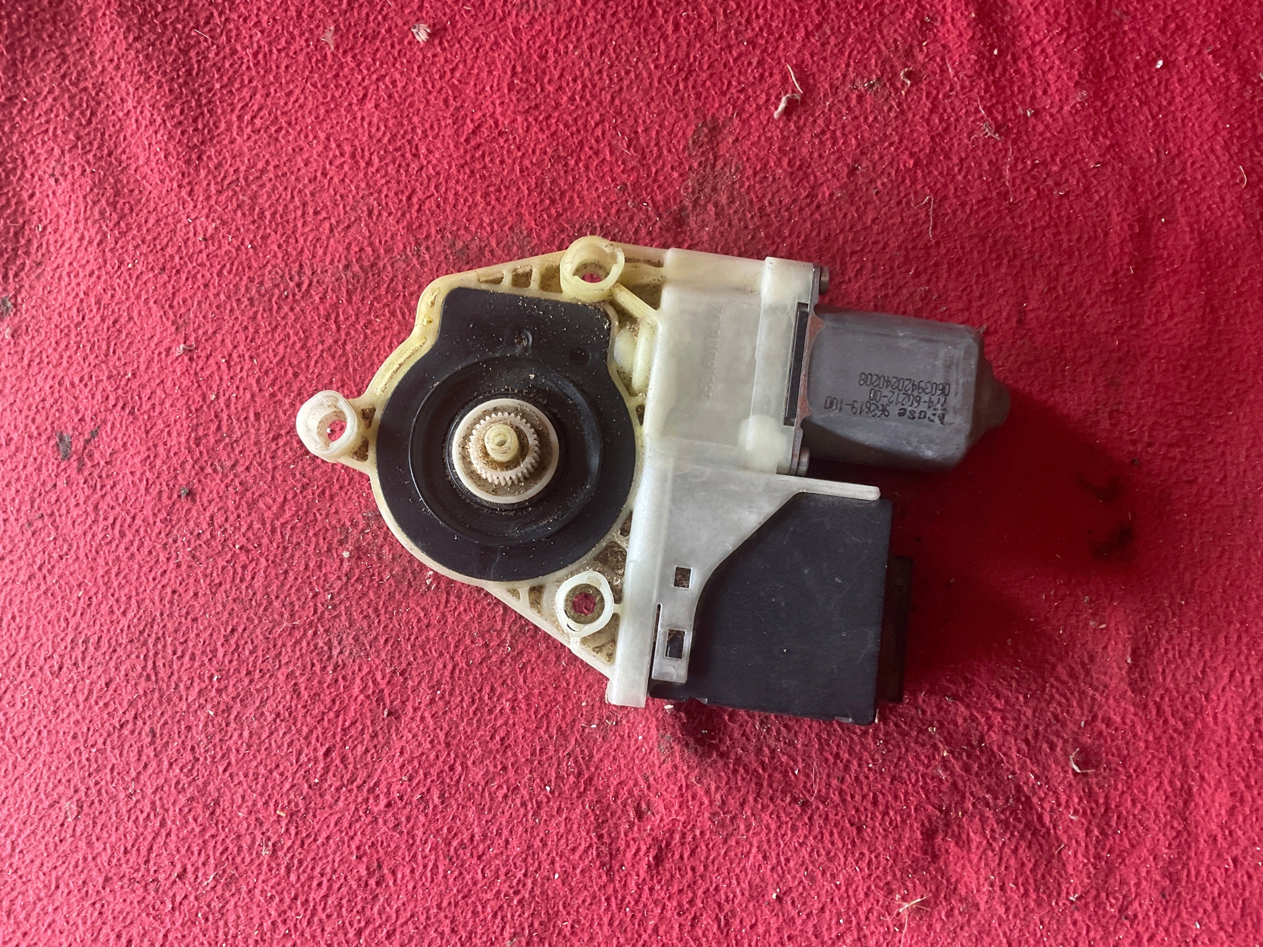 Raammotor Rechts Voor VW Passat B6 1K0959795L image 3