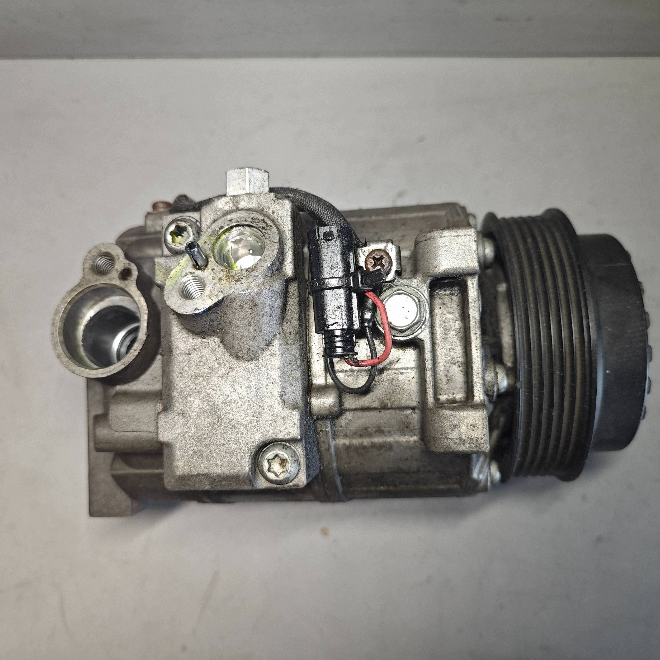 Compresor A/C Mercedes-Benz A0022304511 image 6