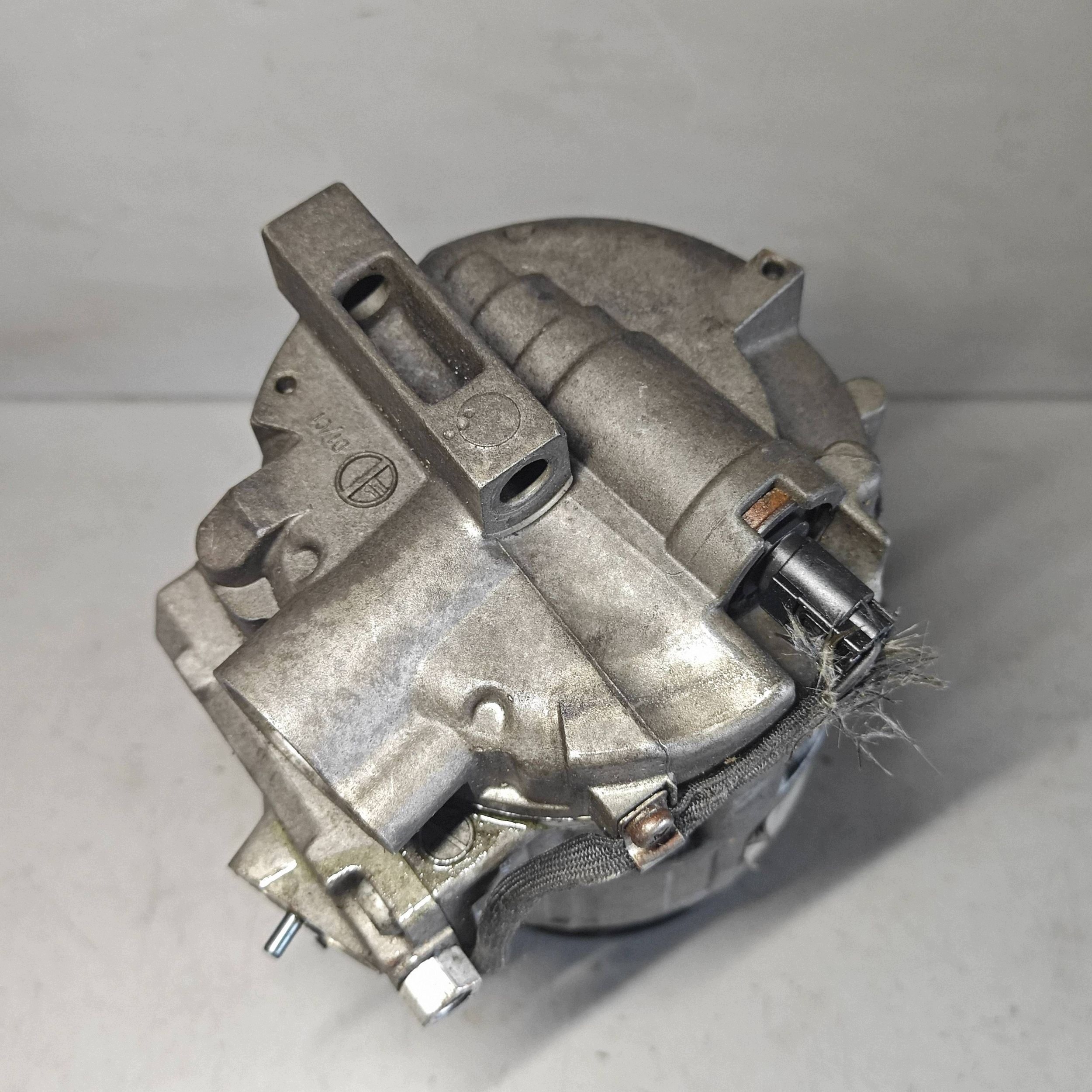 Compresor A/C Mercedes-Benz A0022304511 image 10