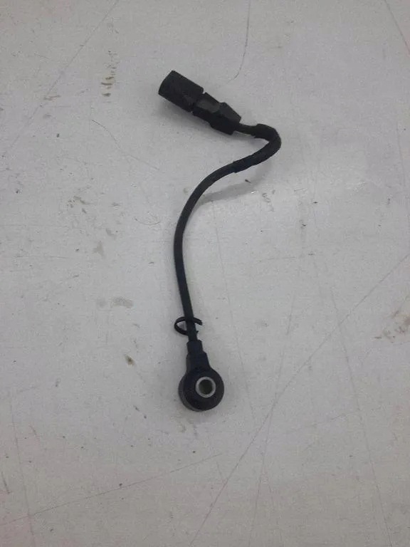 Klopf-Sensor AUDI A6 C6 4,2 V8 079905377B gebraucht