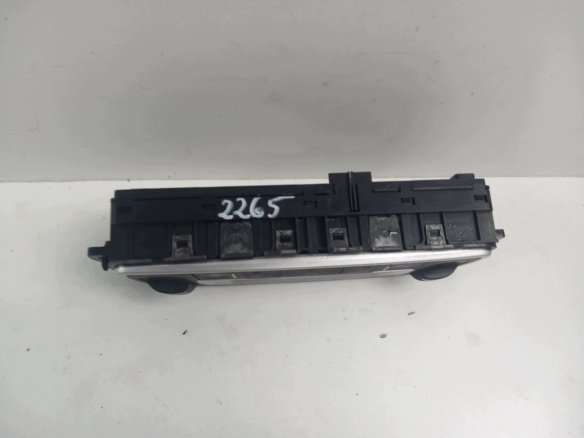 RENAULT GRAND SCENIC III CLIMATISATION PANEL 275100026R