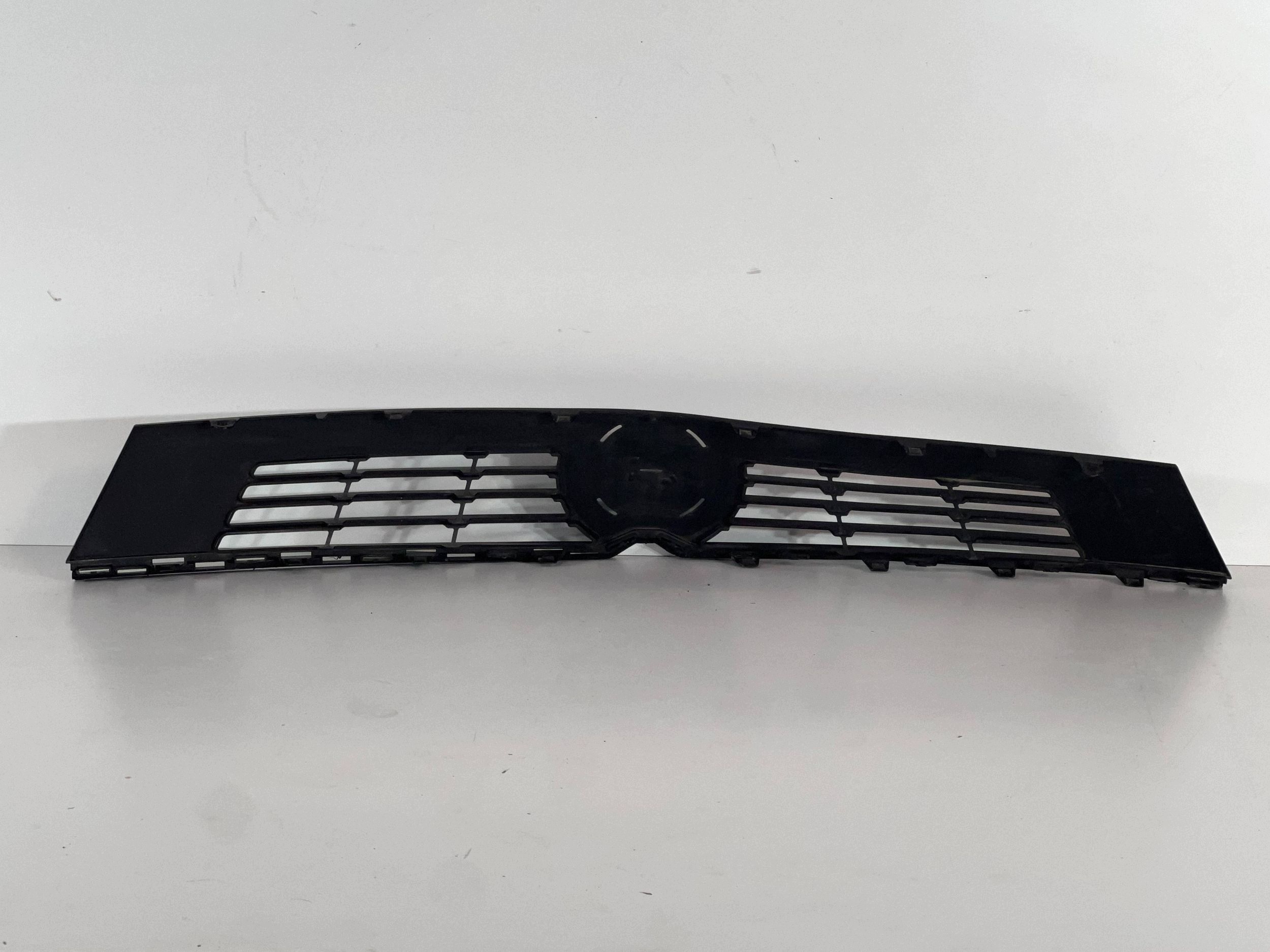 Grille avant Opel Astra L 9101000000500 image 6