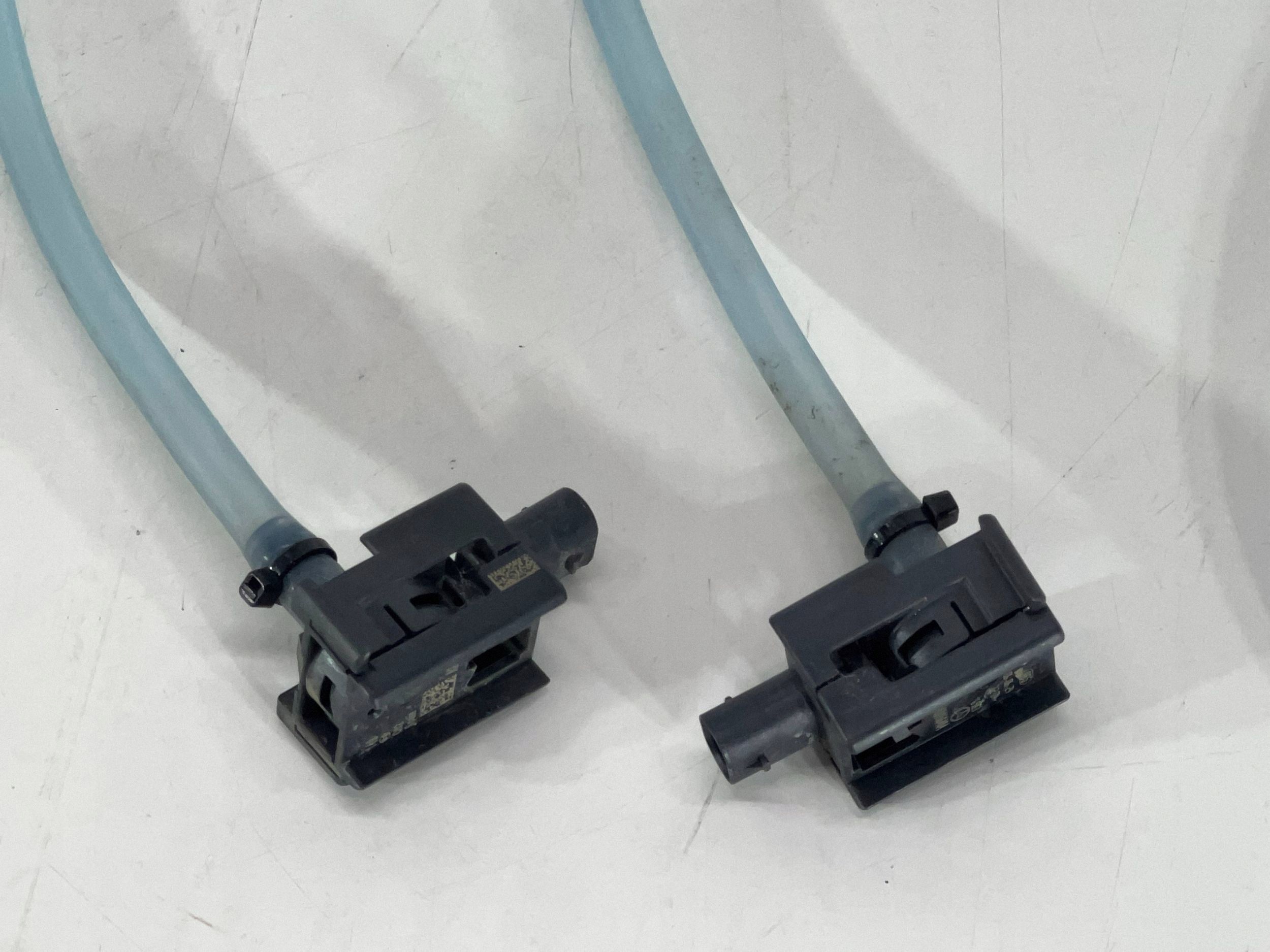 Sensor protección peatones Mercedes W206 A2069056404 image 3